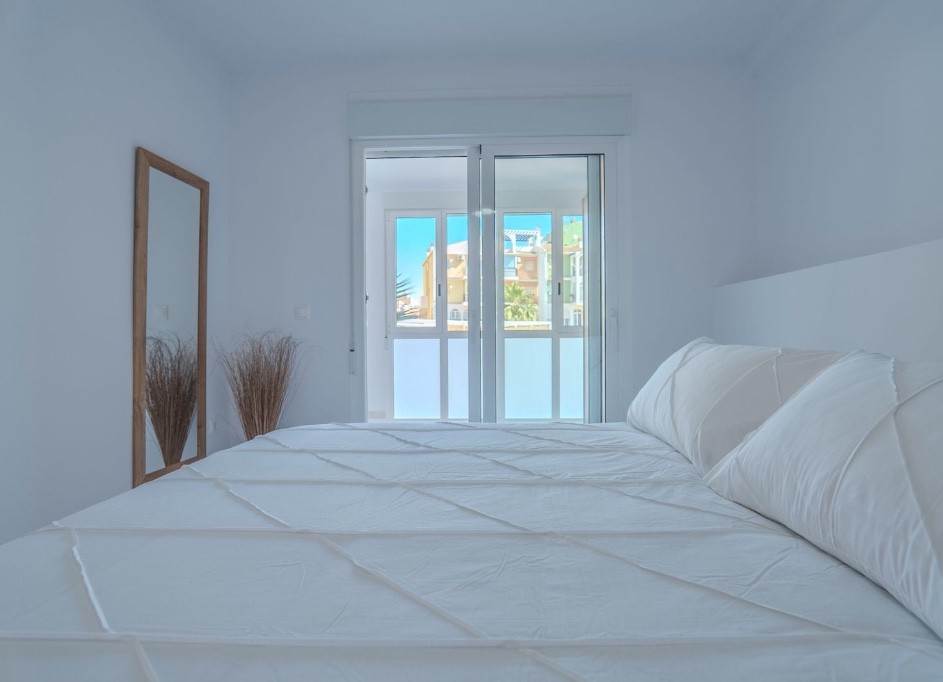 Revente - Appartement -
Torrevieja - La veleta