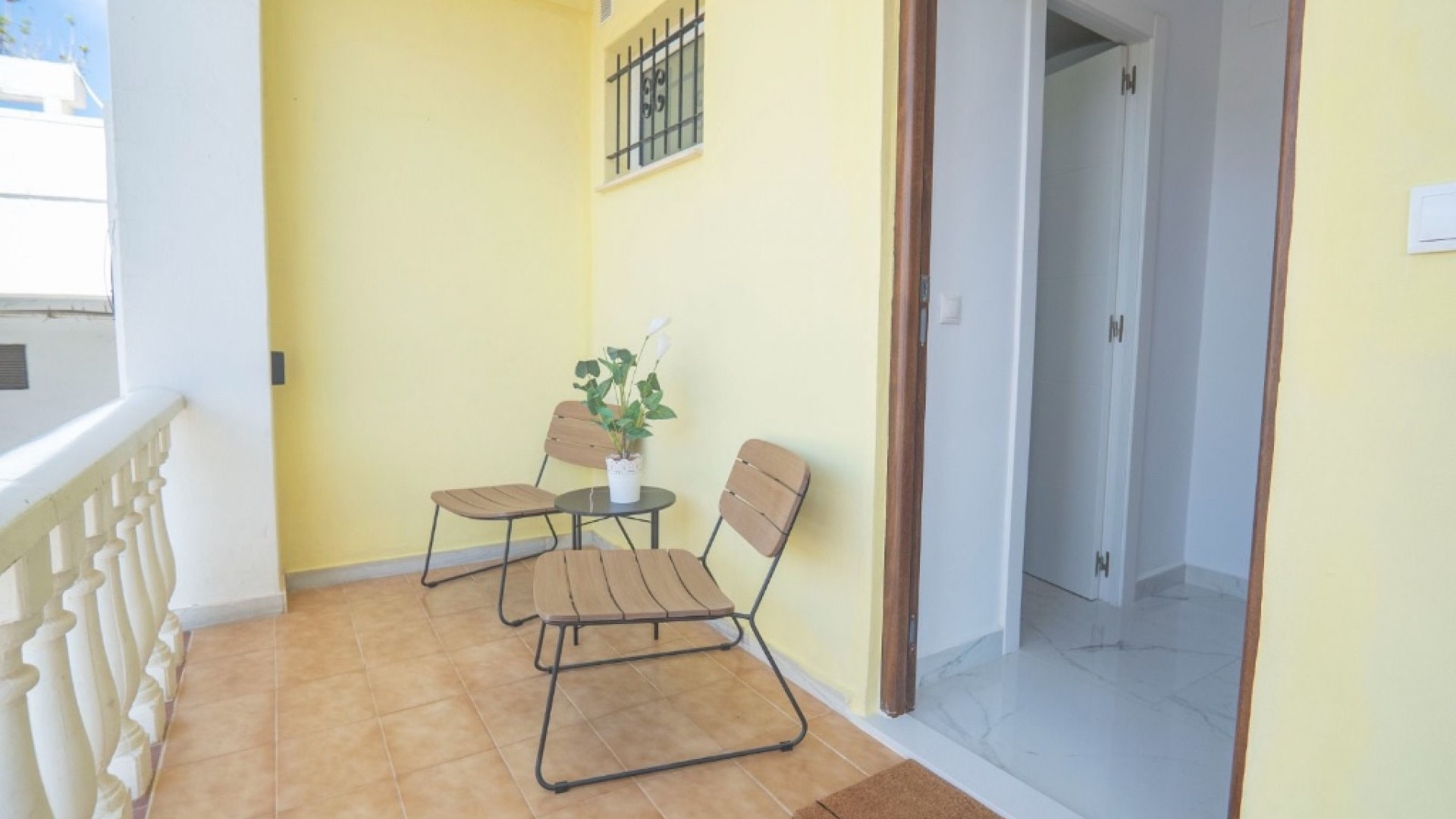 Revente - Appartement -
Torrevieja - La veleta