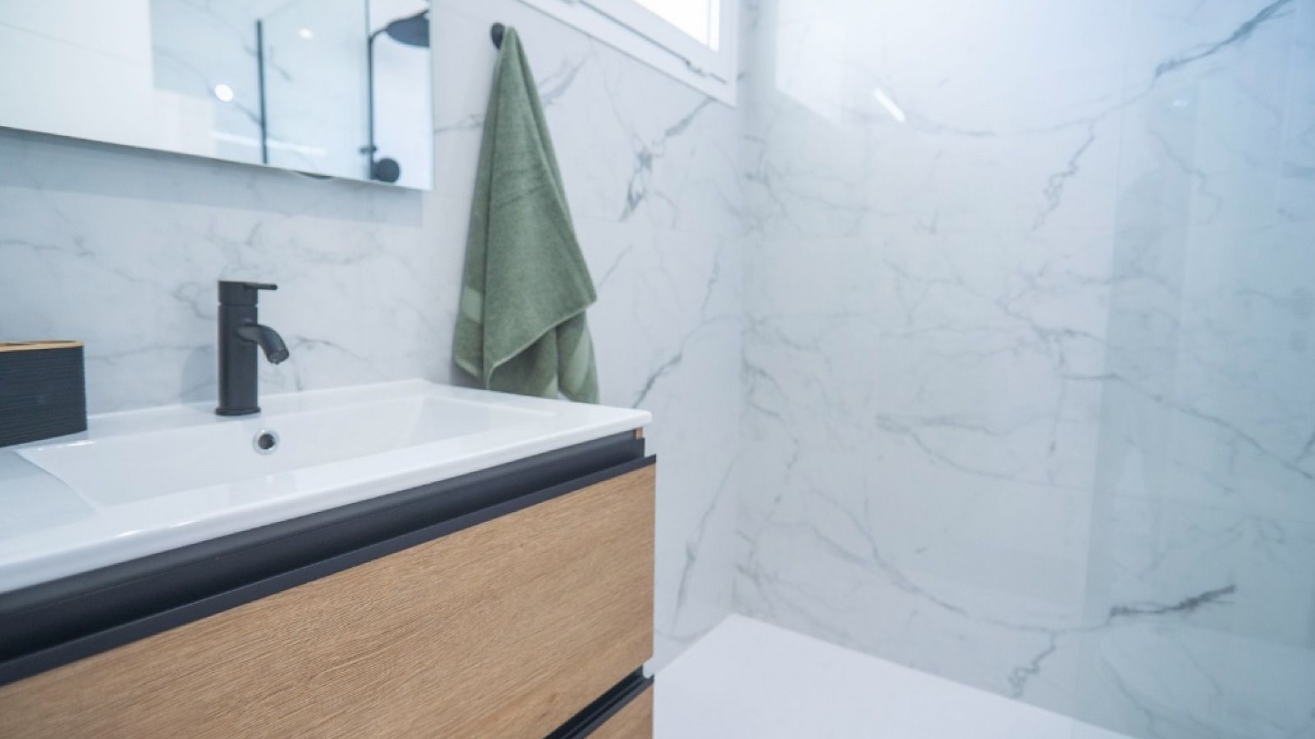 Revente - Appartement -
Torrevieja - La veleta