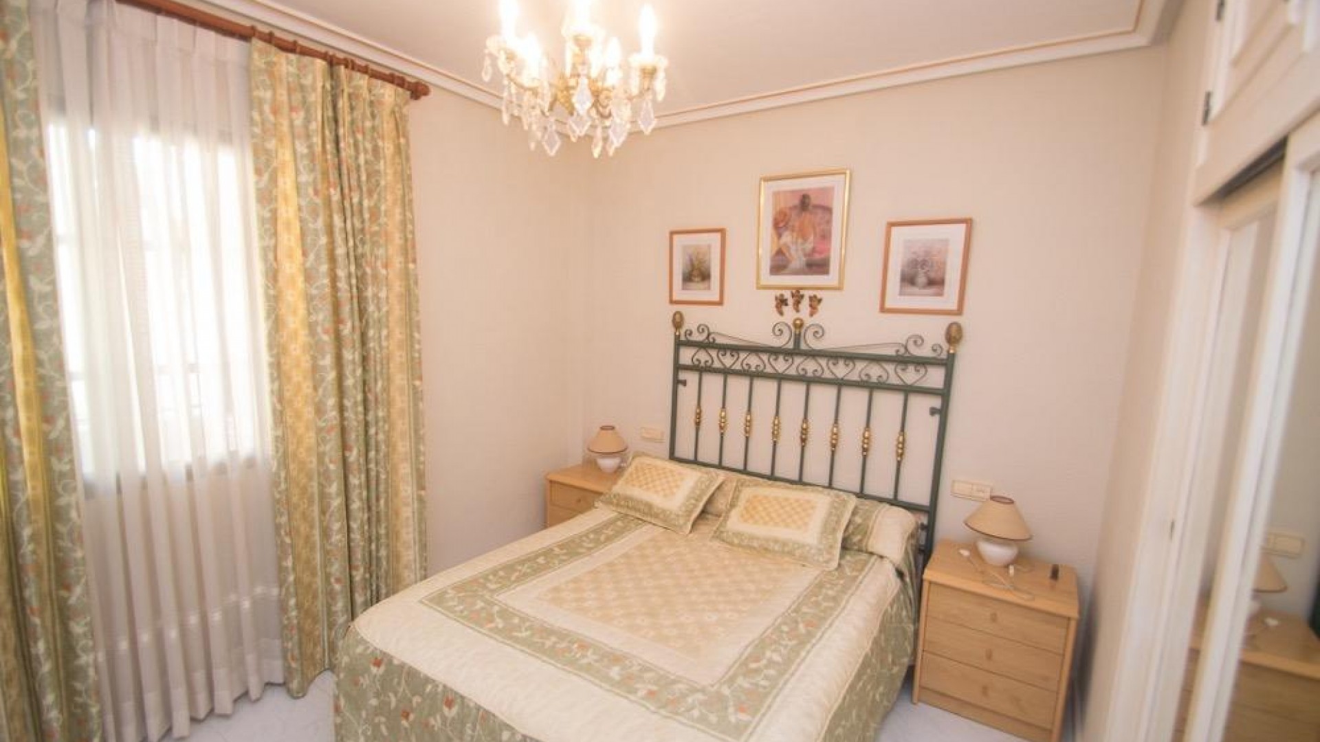 Revente - Appartement -
Torrevieja - La veleta