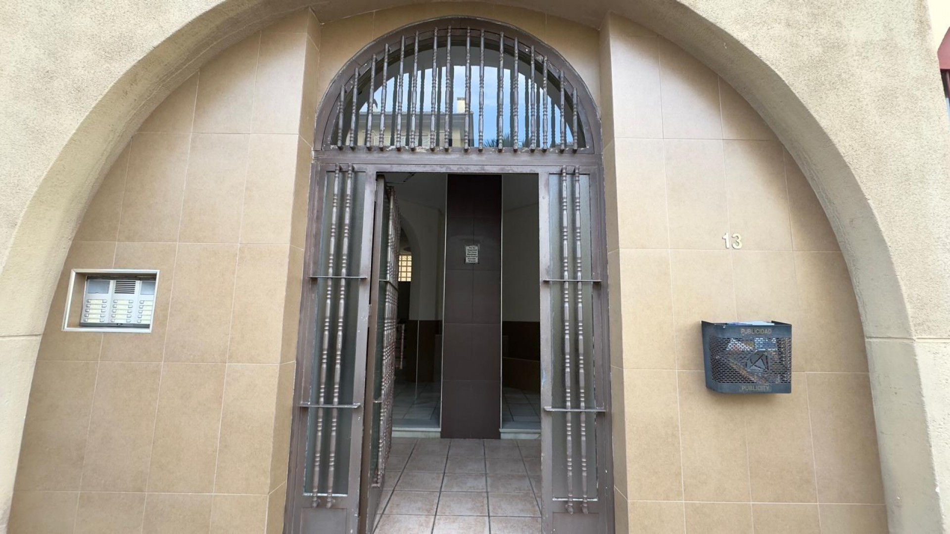 Revente - Appartement -
Torrevieja - La veleta