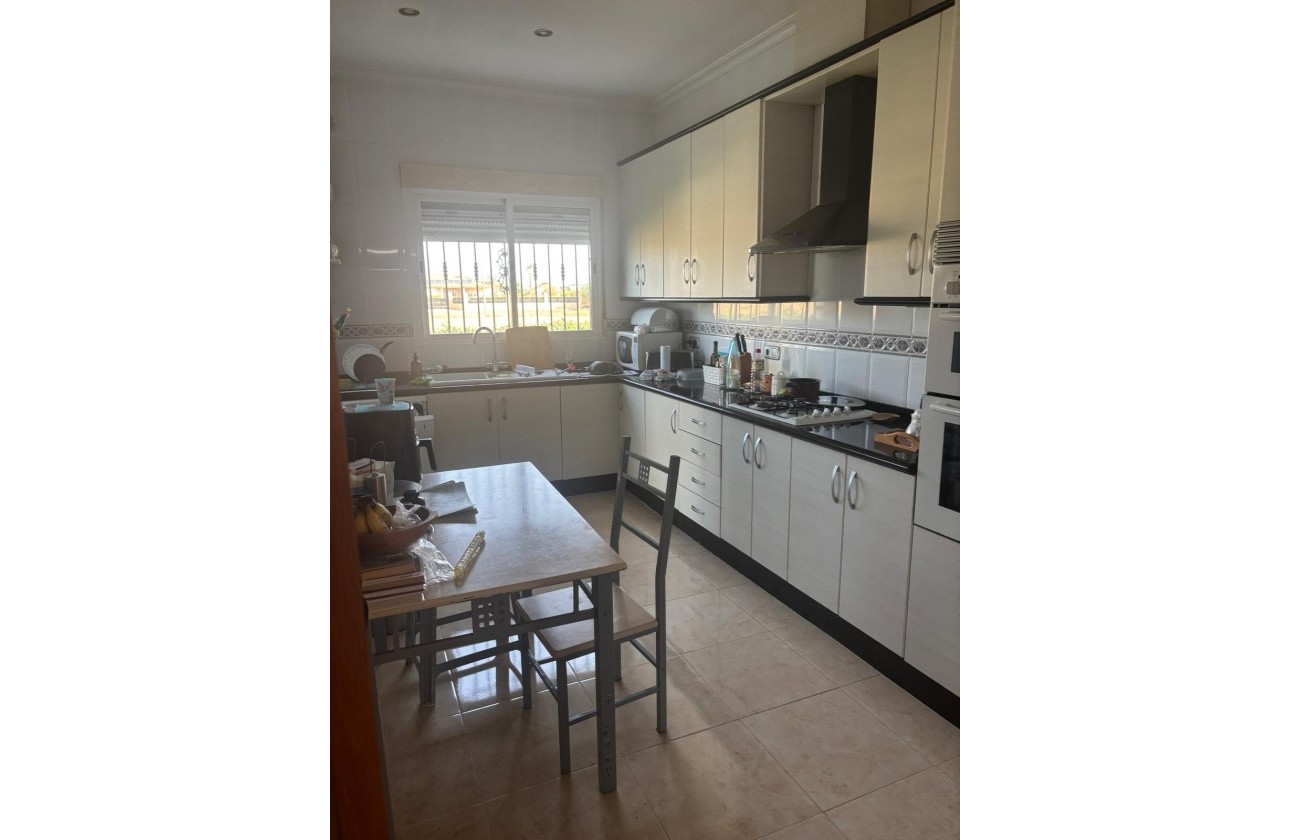 Revente - Appartement -
Torrevieja - La veleta