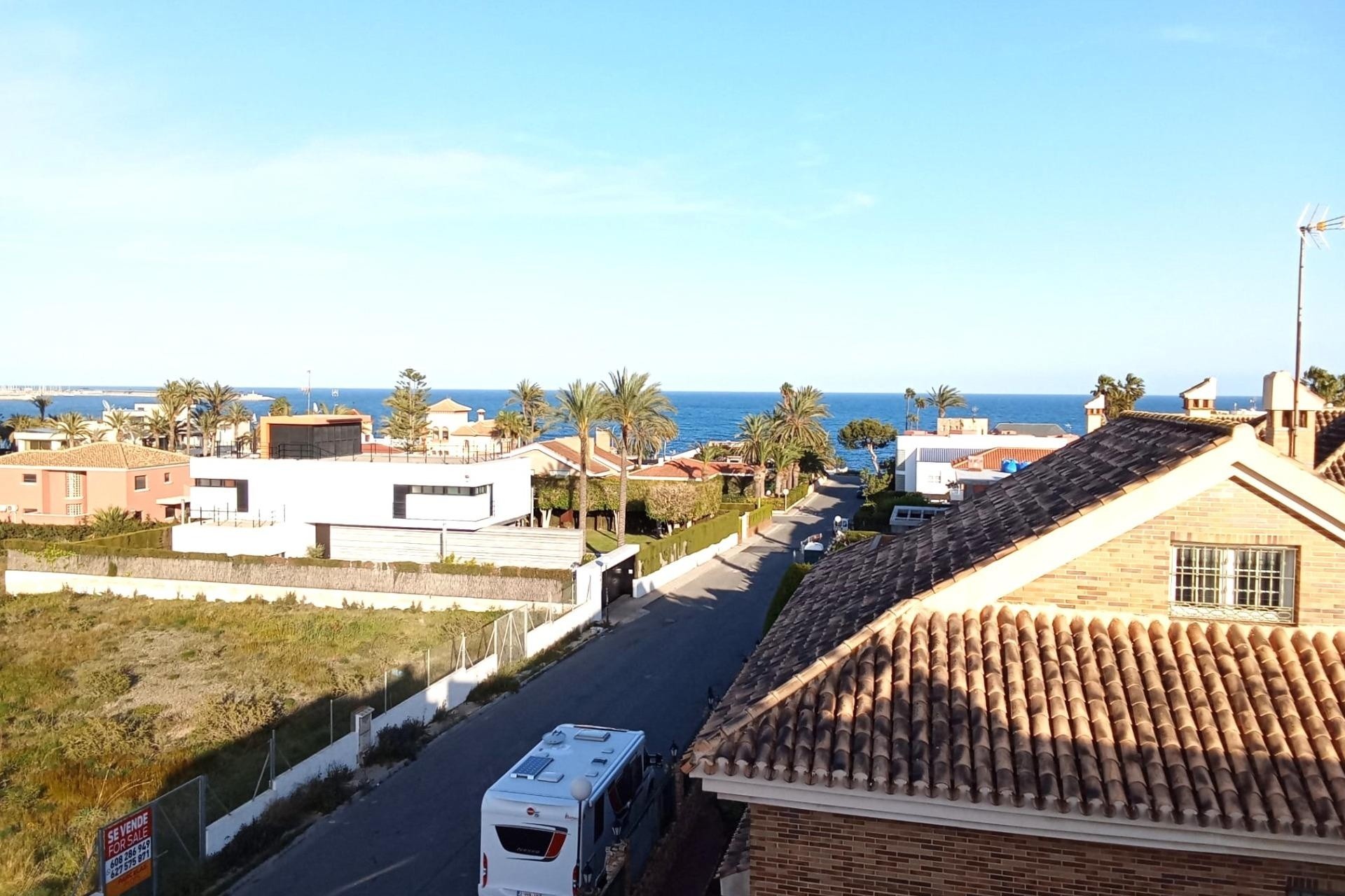 Revente - Appartement -
Torrevieja - La veleta