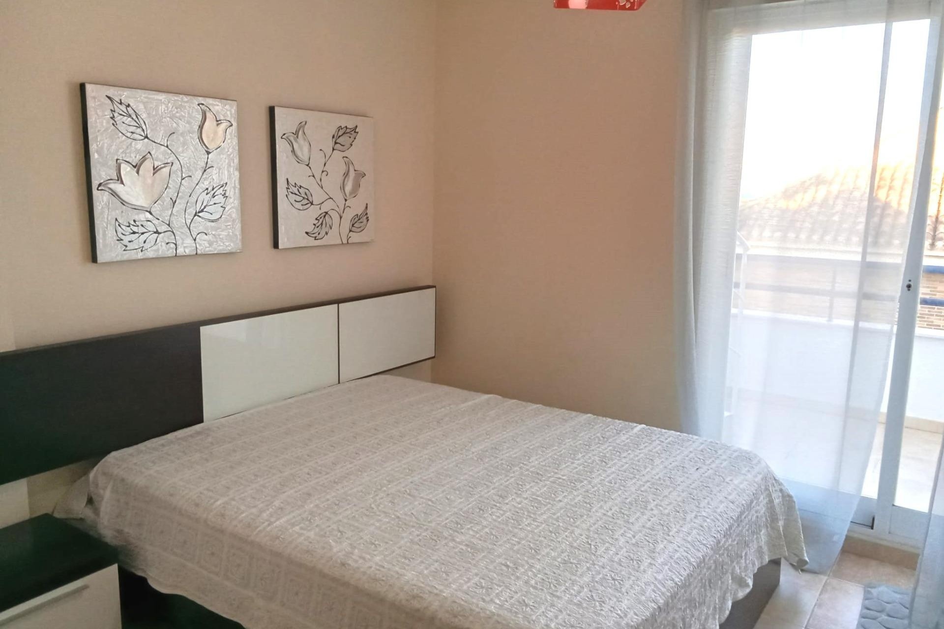Revente - Appartement -
Torrevieja - La veleta