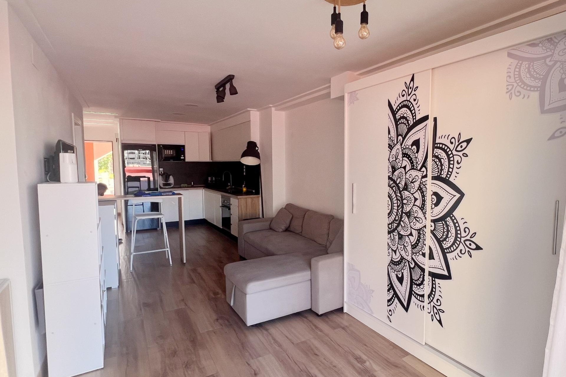 Revente - Appartement -
Torrevieja - La veleta