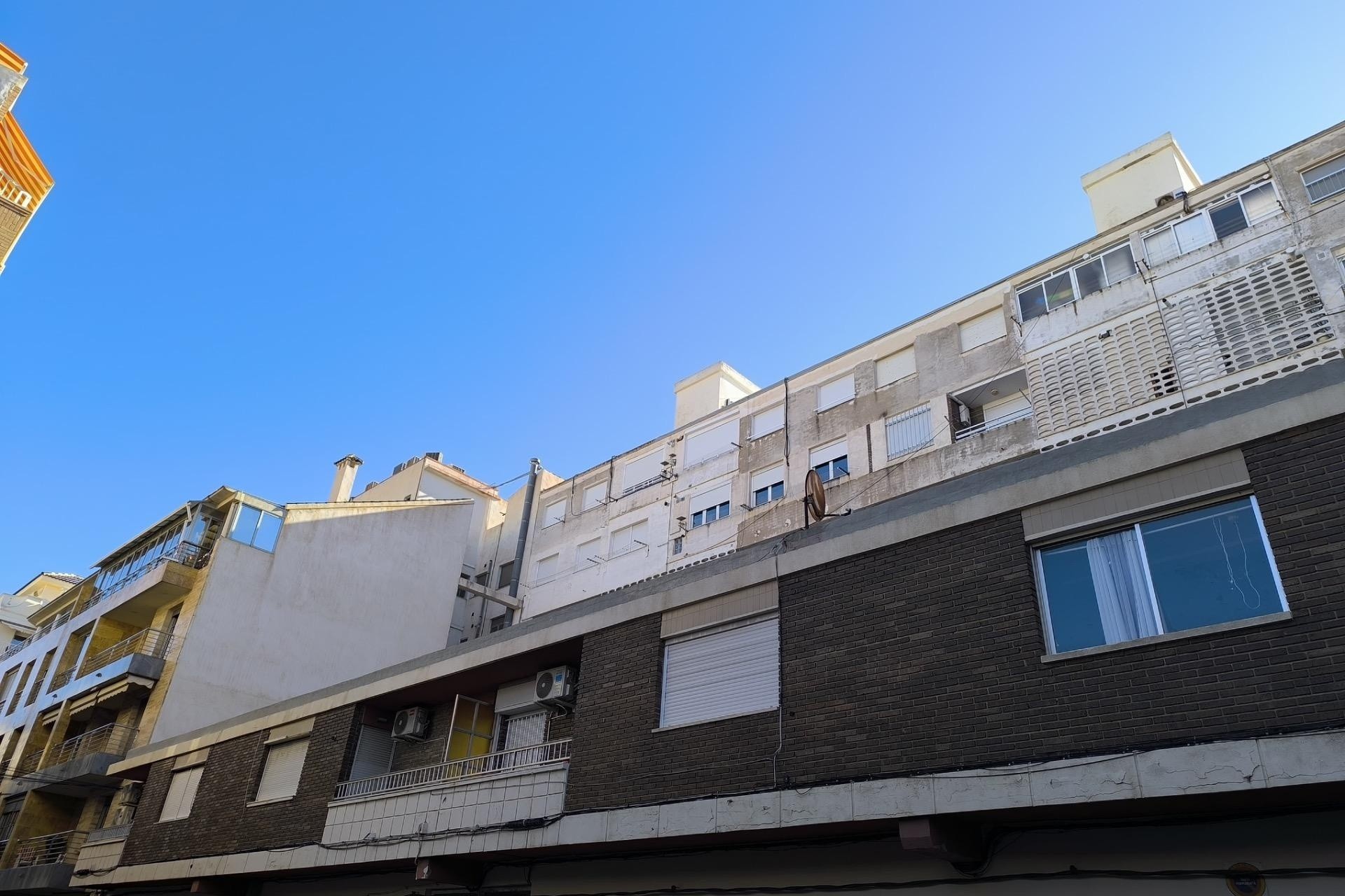 Revente - Appartement -
Torrevieja - Las Piscinas Naturales