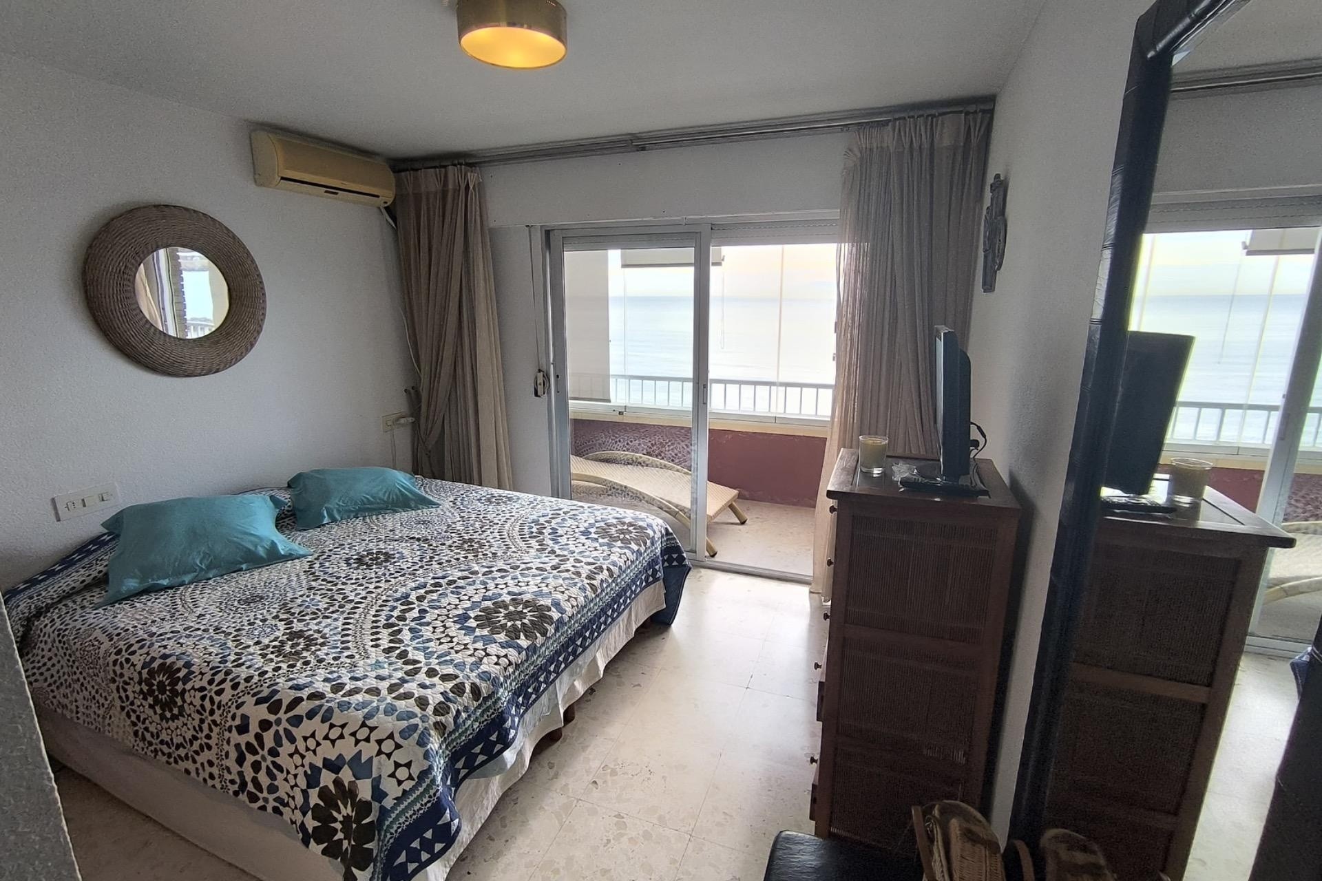 Revente - Appartement -
Torrevieja - Las Piscinas Naturales