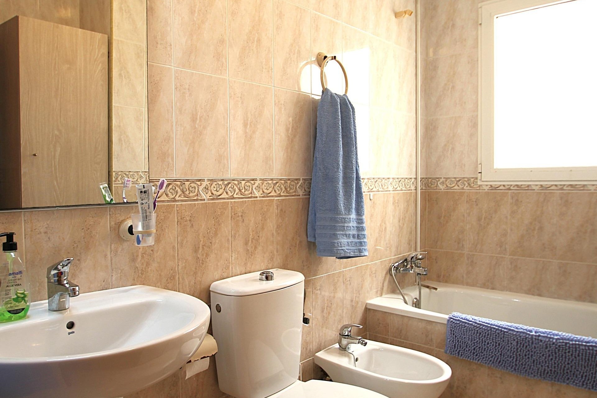 Revente - Appartement -
Torrevieja - Las Piscinas Naturales