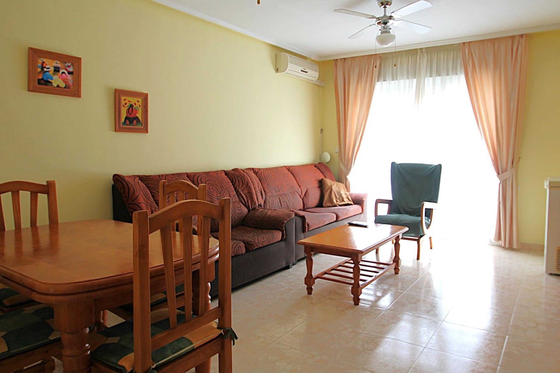 Revente - Appartement -
Torrevieja - Las Piscinas Naturales
