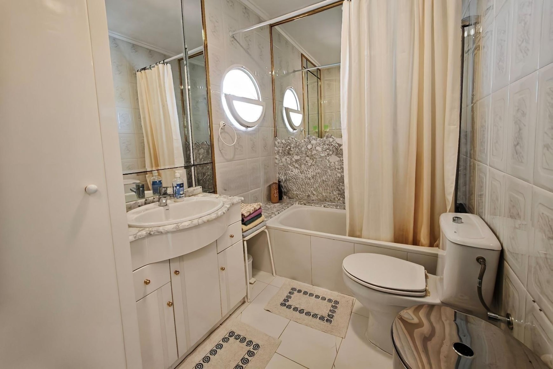 Revente - Appartement -
Torrevieja - Los Balcones