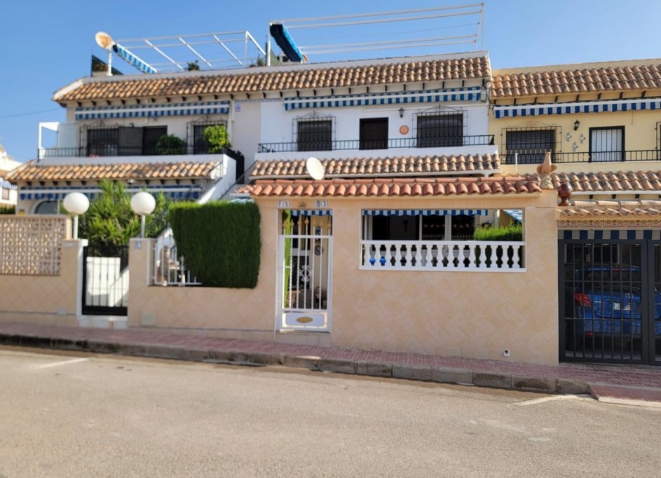 Revente - Appartement -
Torrevieja - Los Frutales