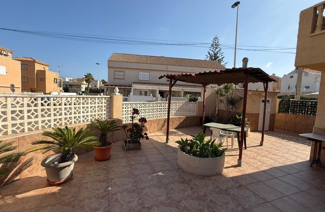 Revente - Appartement -
Torrevieja - Los Frutales