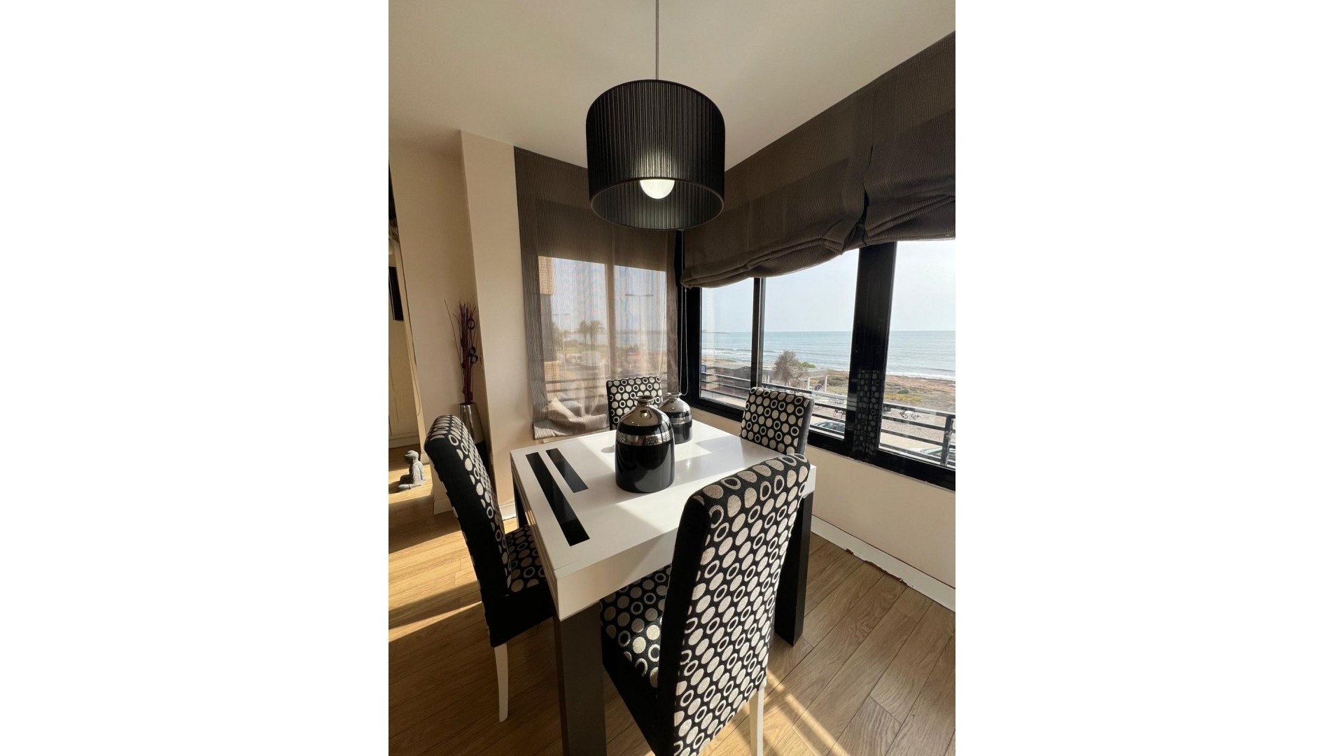 Revente - Appartement -
Torrevieja - Mar azul