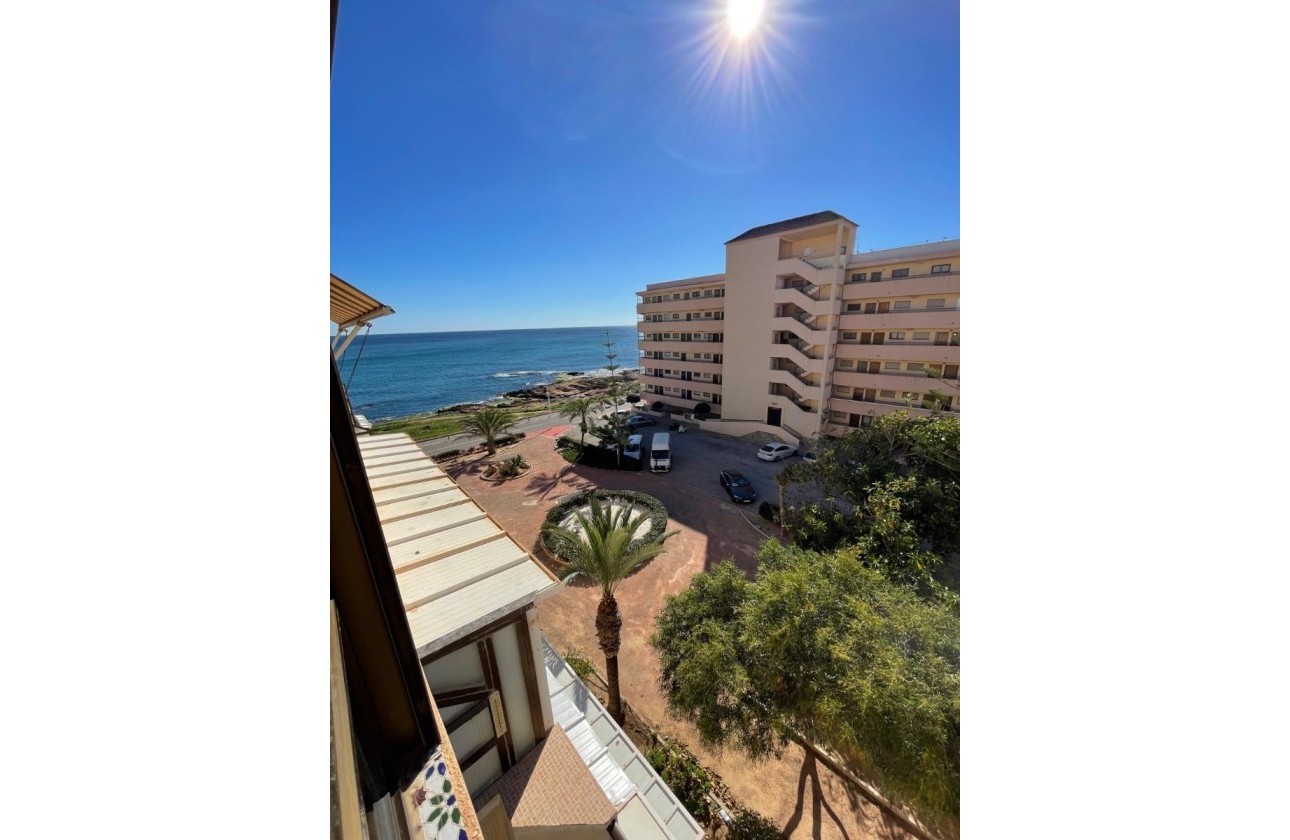 Revente - Appartement -
Torrevieja - Miramar - Torre Del Moro