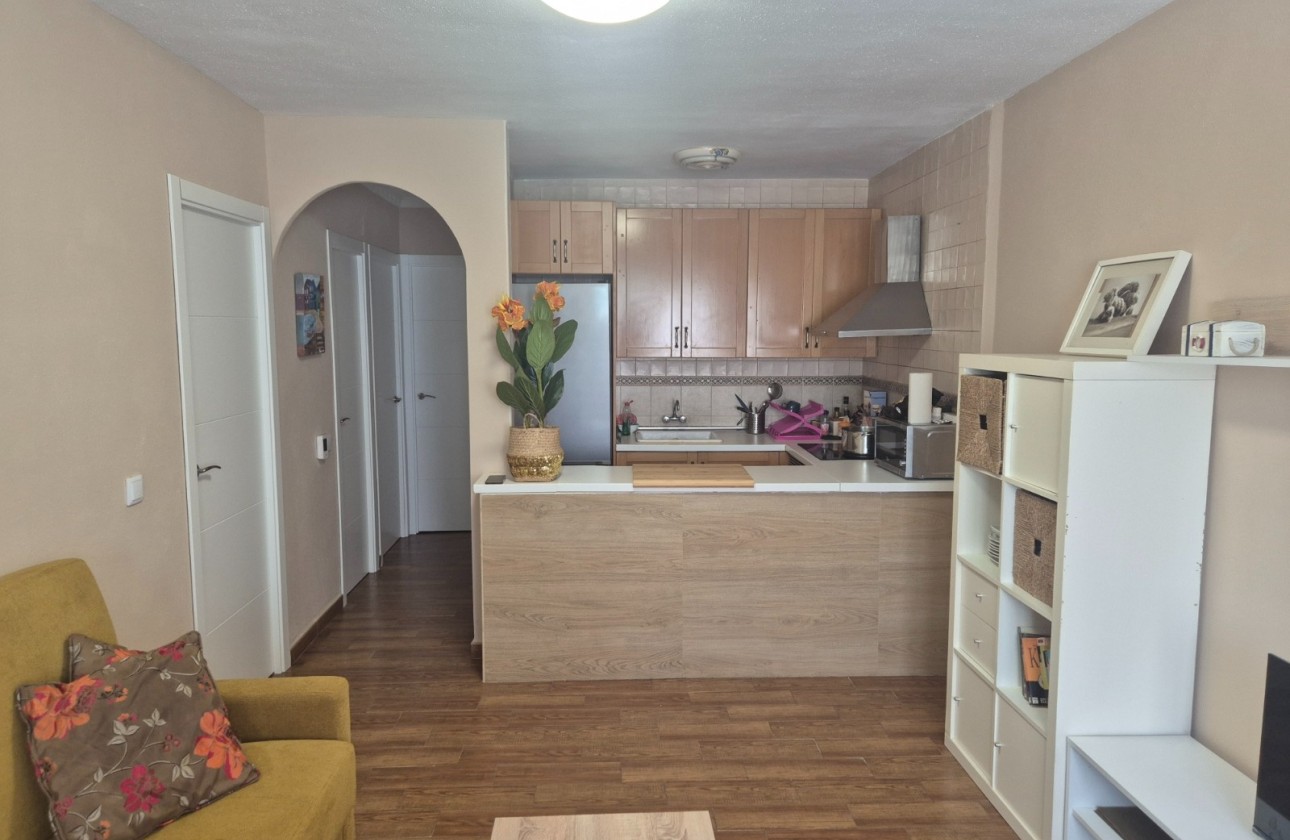 Revente - Appartement -
Torrevieja - Miramar - Torre Del Moro