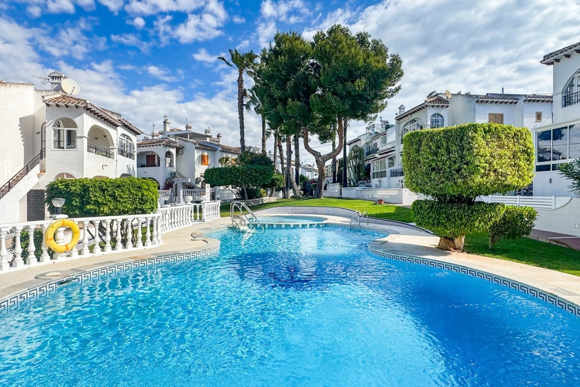 Revente - Appartement -
Torrevieja - Nueva Torrevieja - Aguas Nuevas