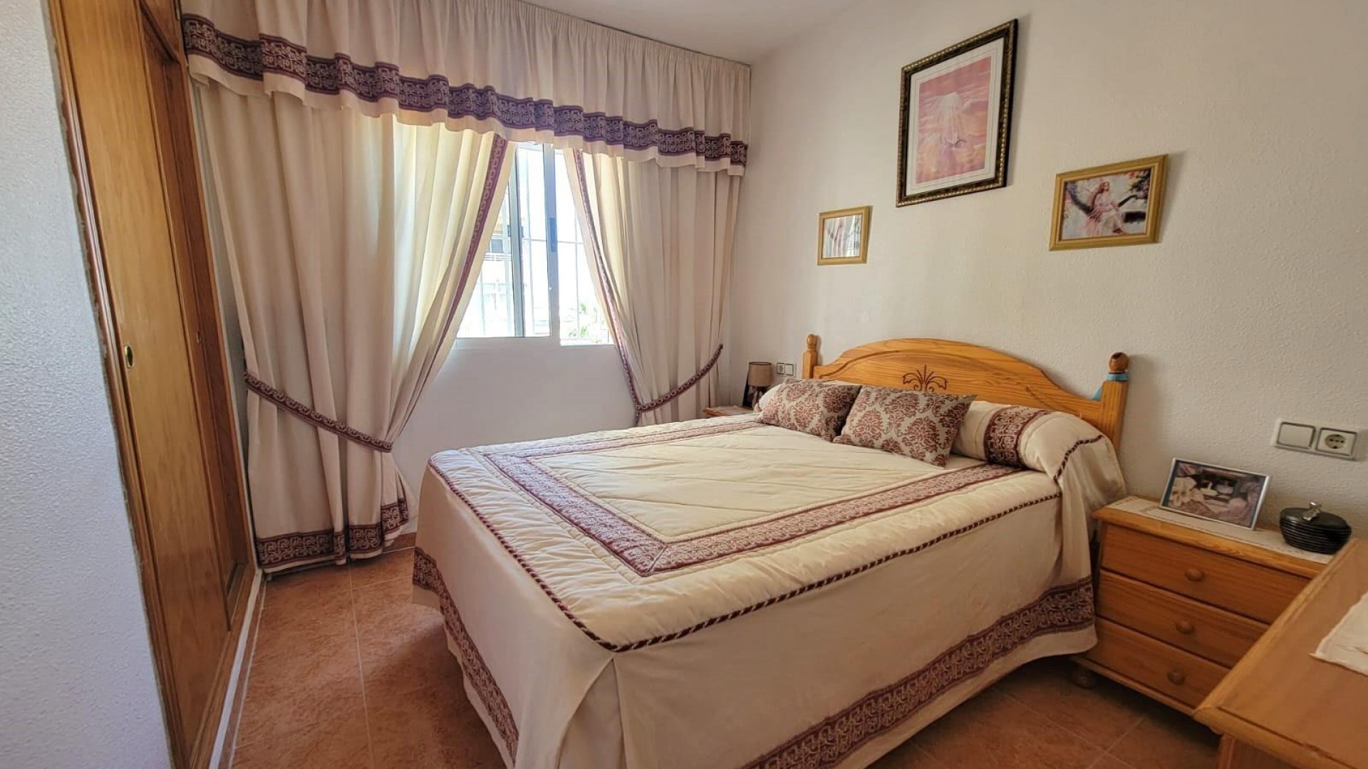 Revente - Appartement -
Torrevieja - Nueva Torrevieja