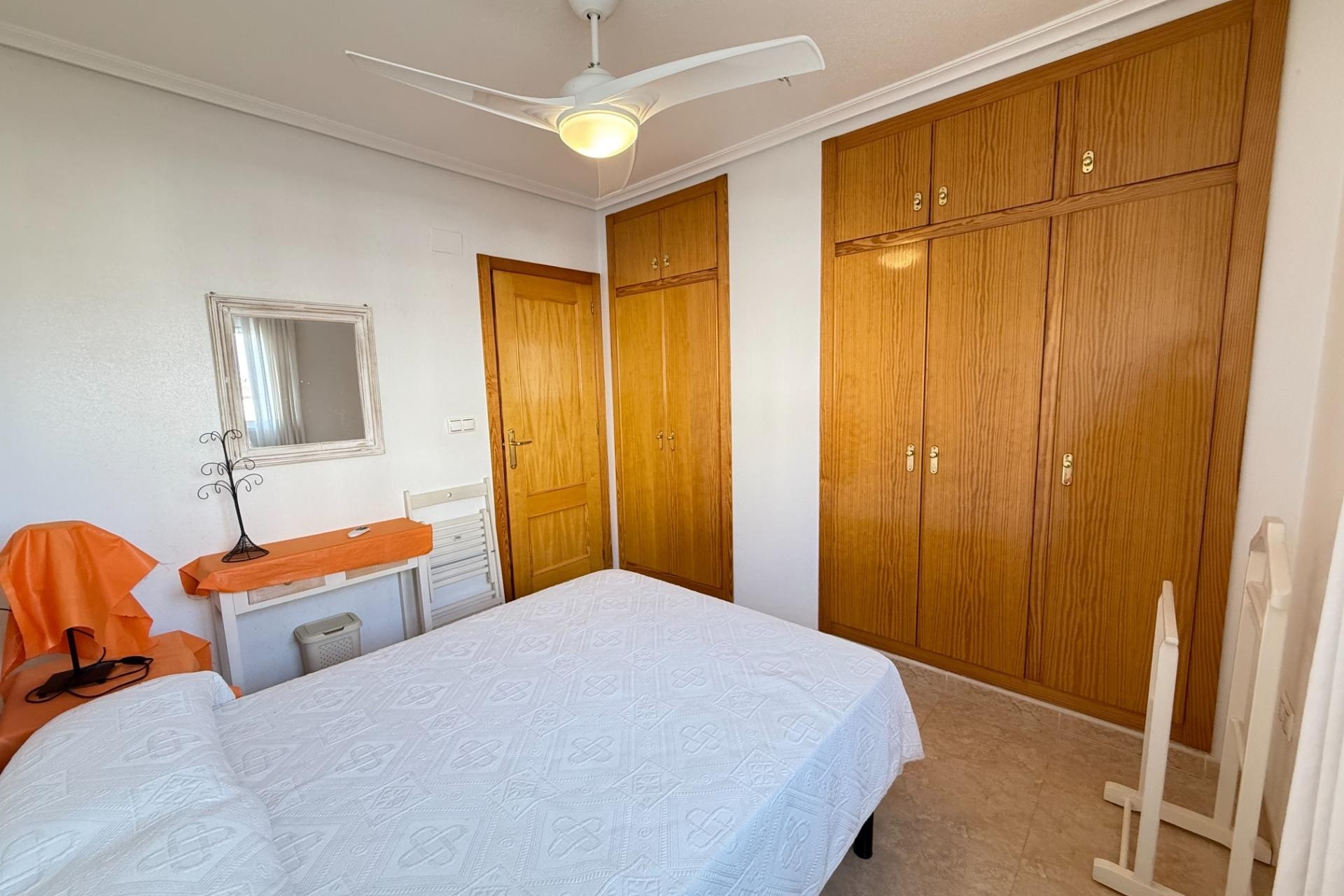 Revente - Appartement -
Torrevieja - Nueva Torrevieja
