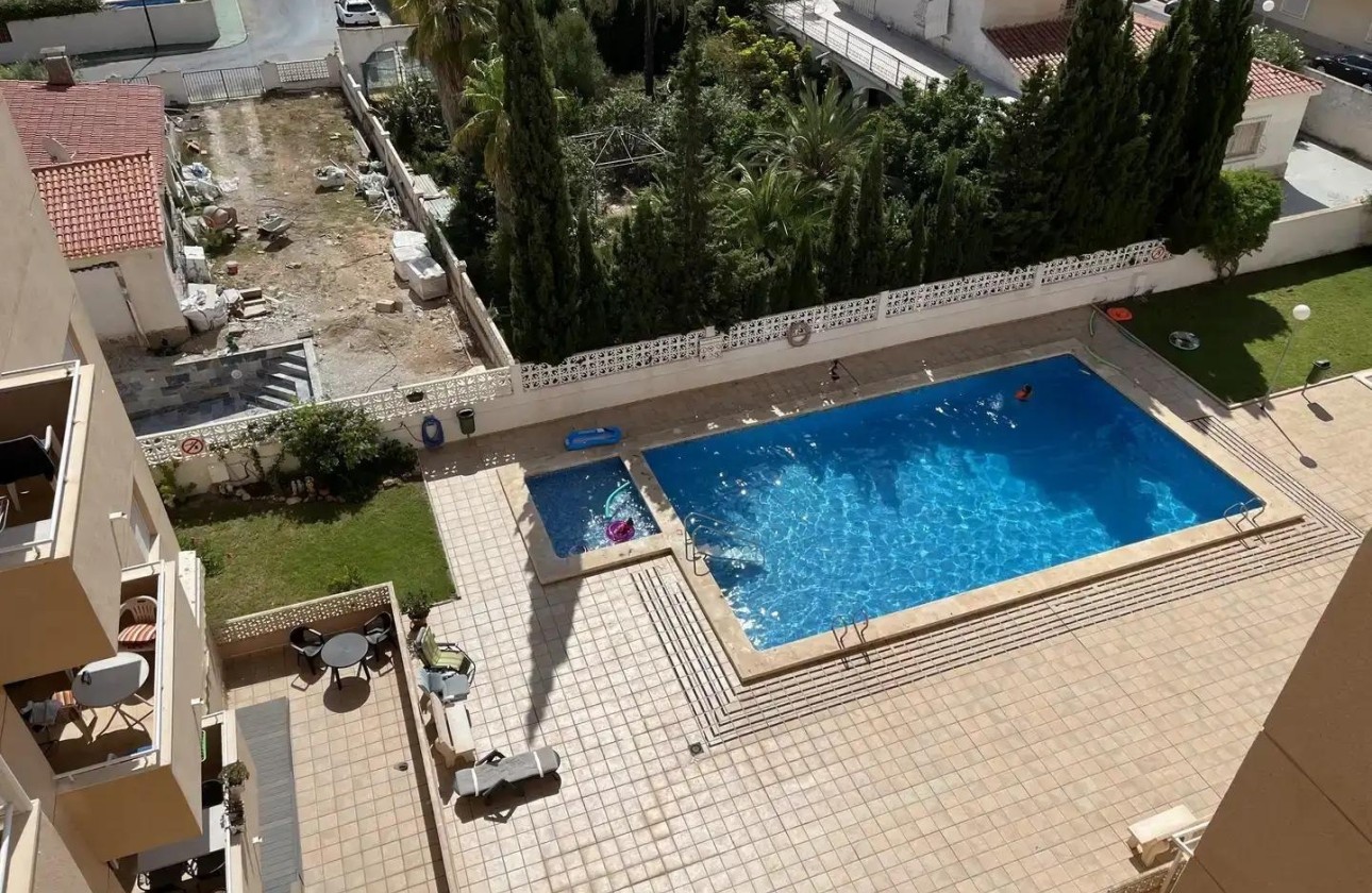 Revente - Appartement -
Torrevieja - Nueva Torrevieja