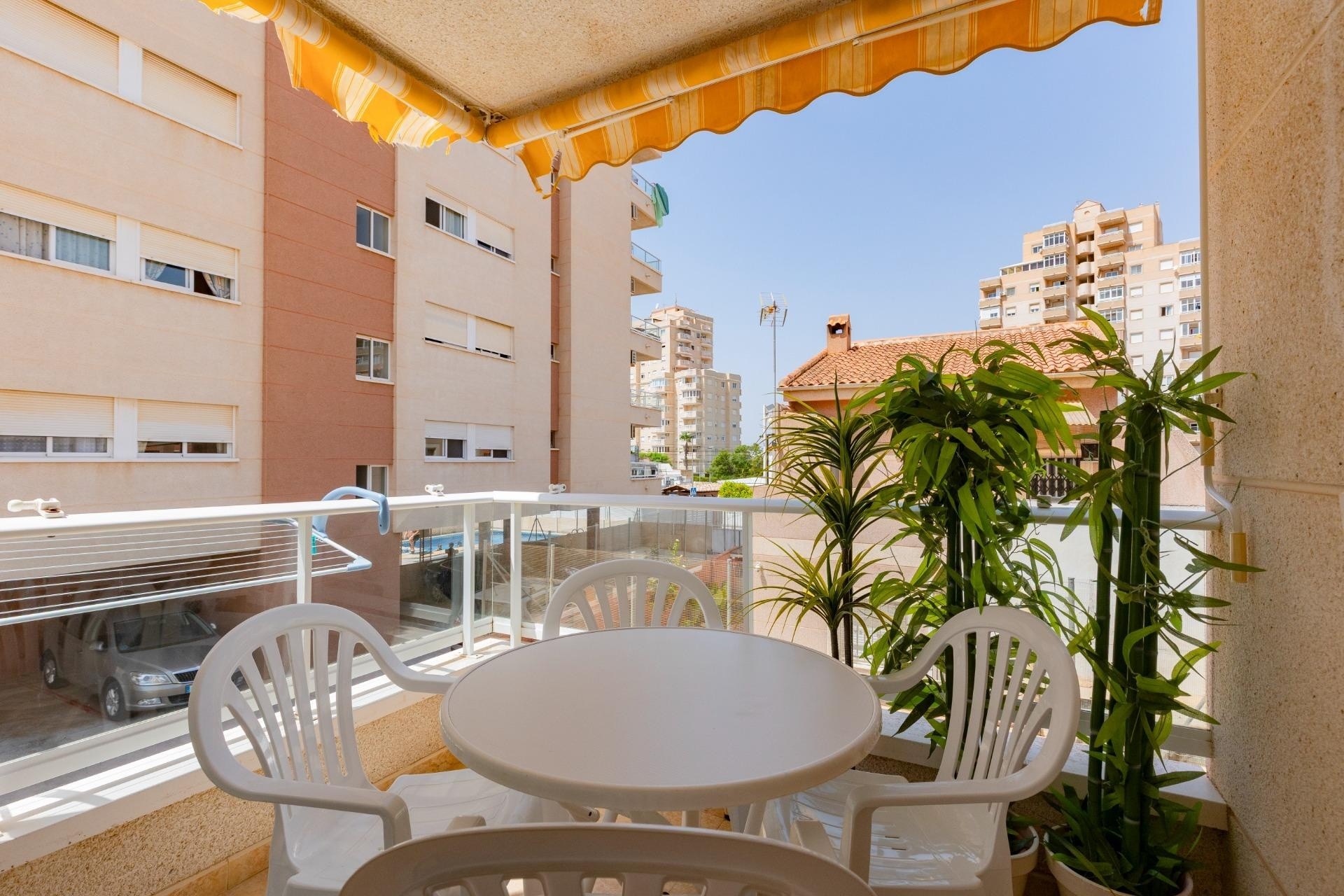 Revente - Appartement -
Torrevieja - Nueva Torrevieja