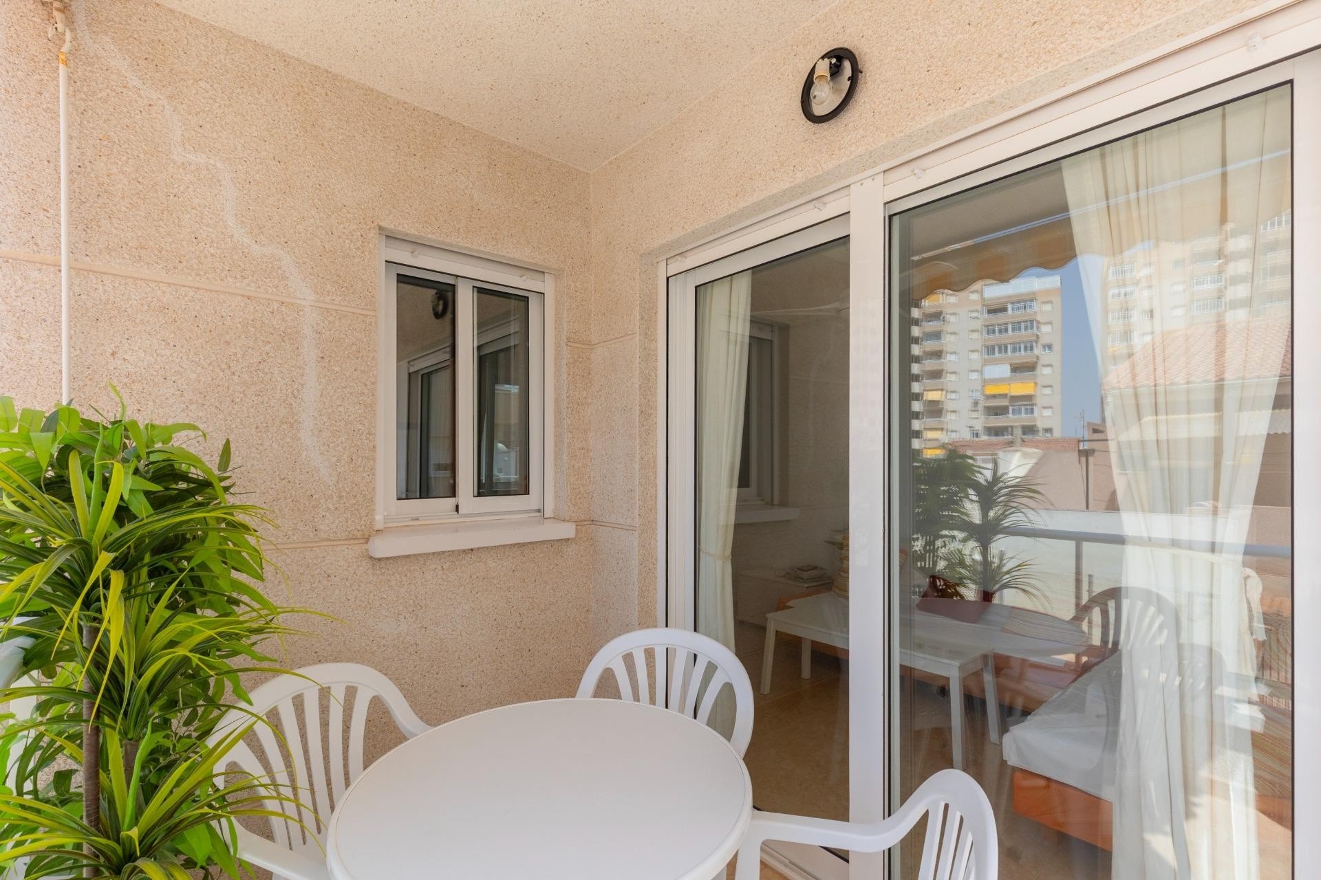 Revente - Appartement -
Torrevieja - Nueva Torrevieja