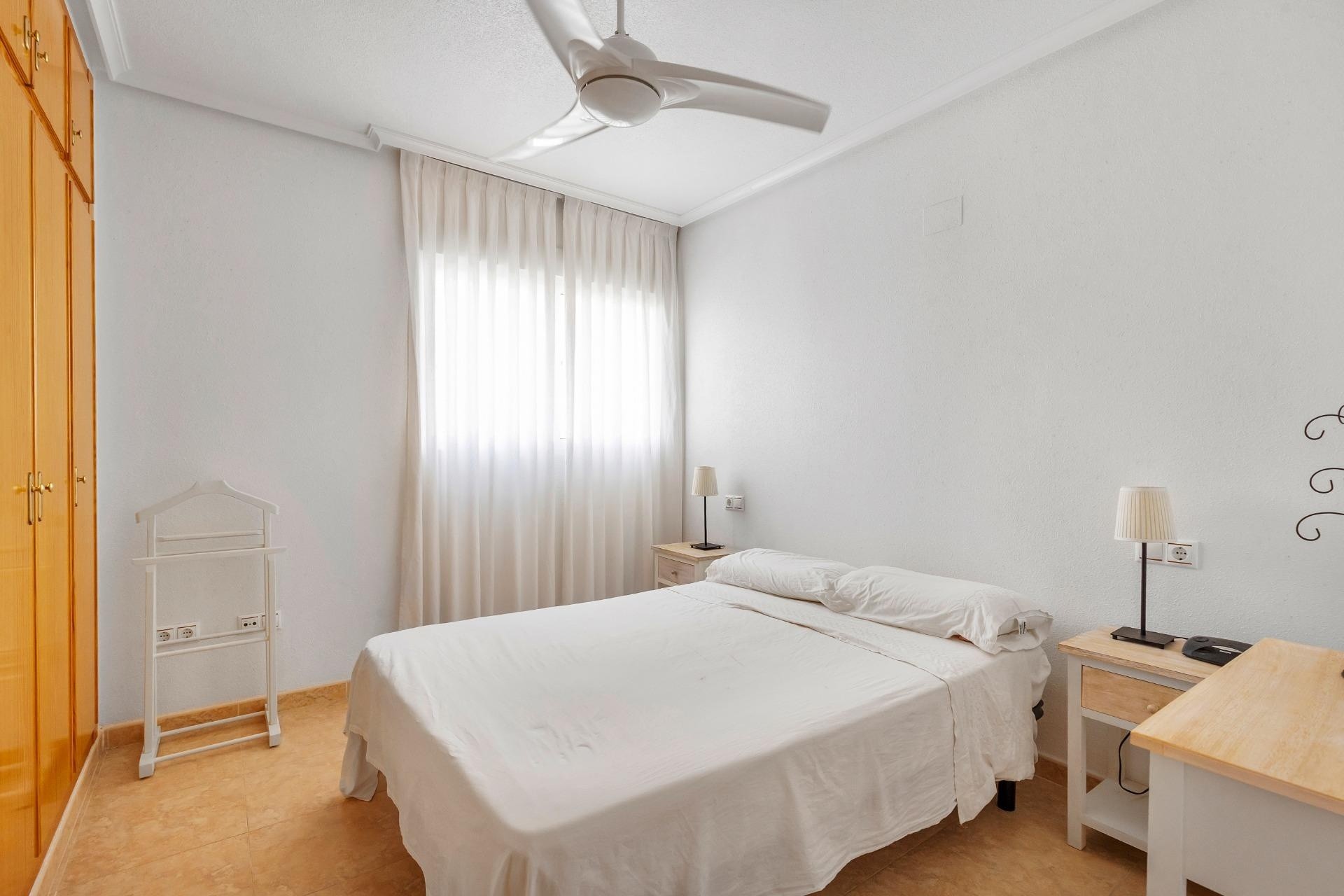 Revente - Appartement -
Torrevieja - Nueva Torrevieja