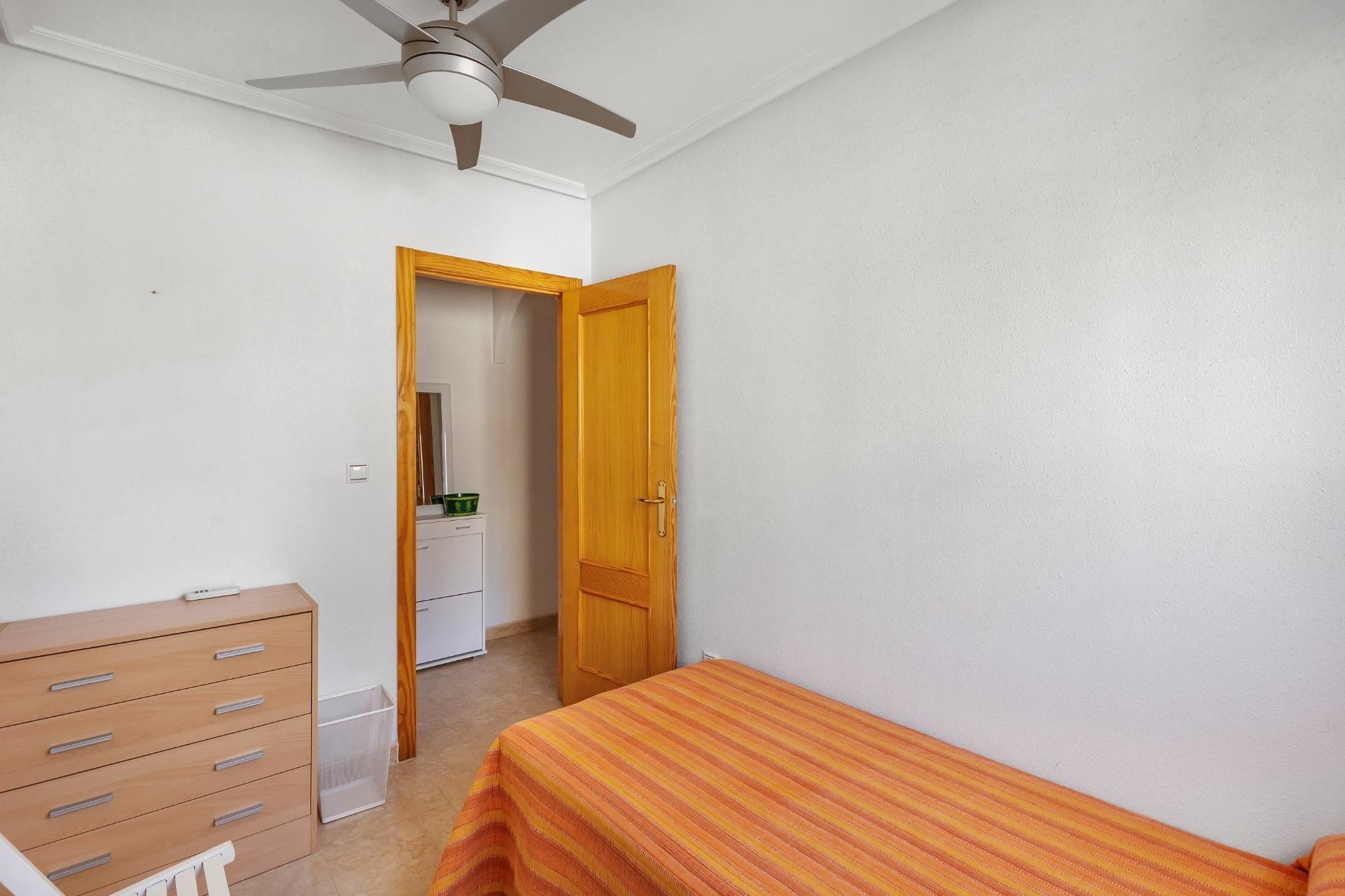 Revente - Appartement -
Torrevieja - Nueva Torrevieja