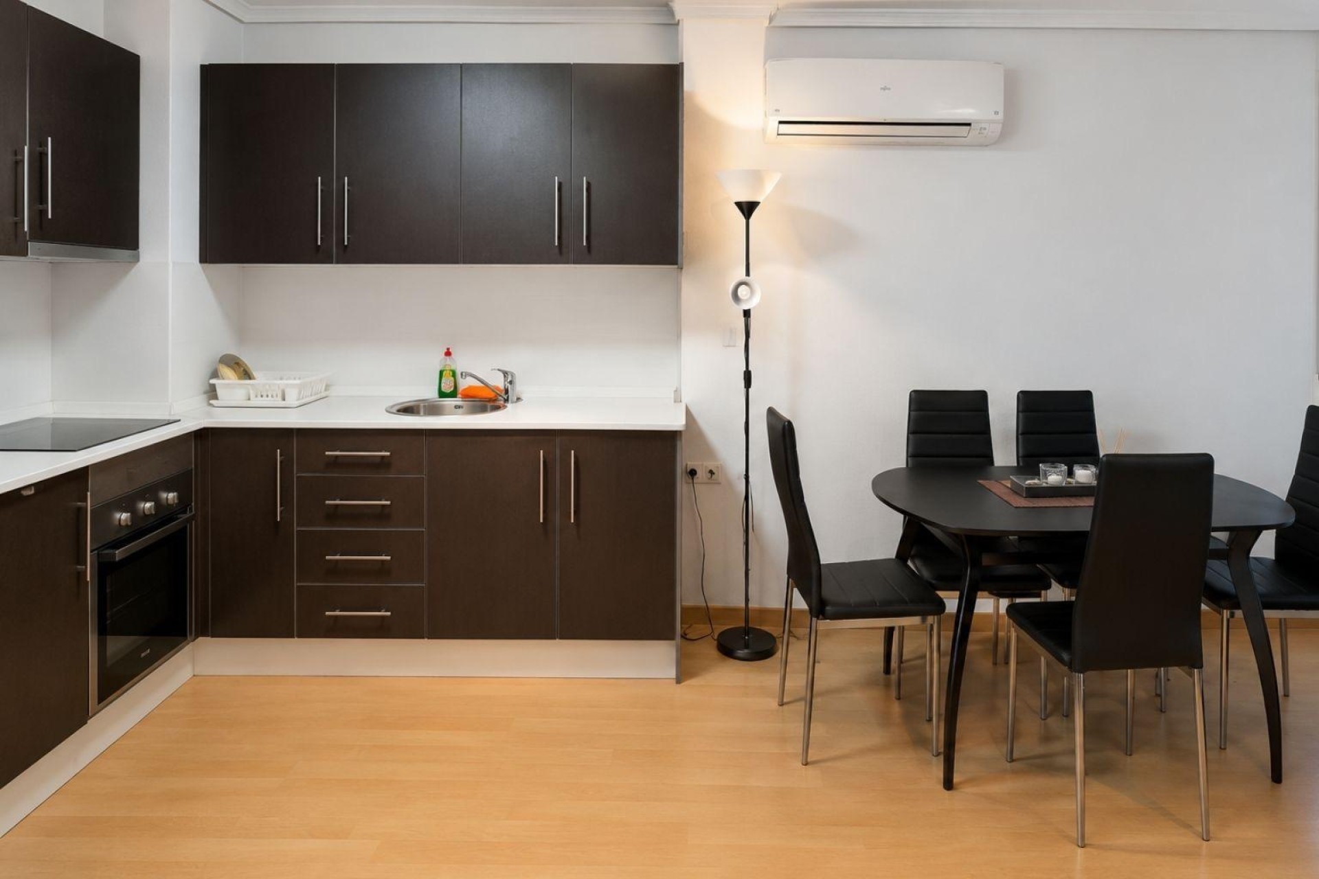 Revente - Appartement -
Torrevieja - Nueva Torrevieja