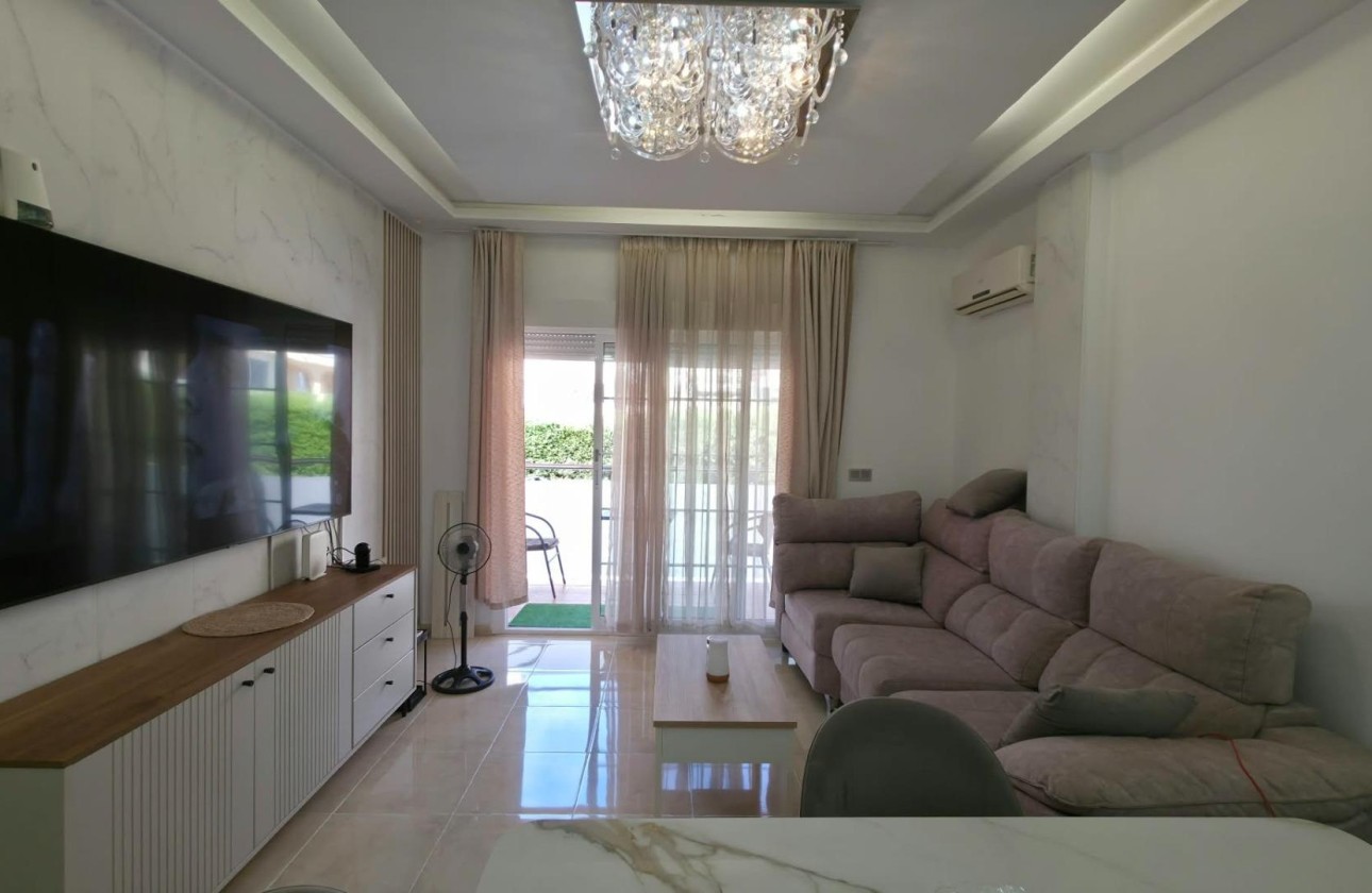 Revente - Appartement -
Torrevieja - Nueva Torrevieja