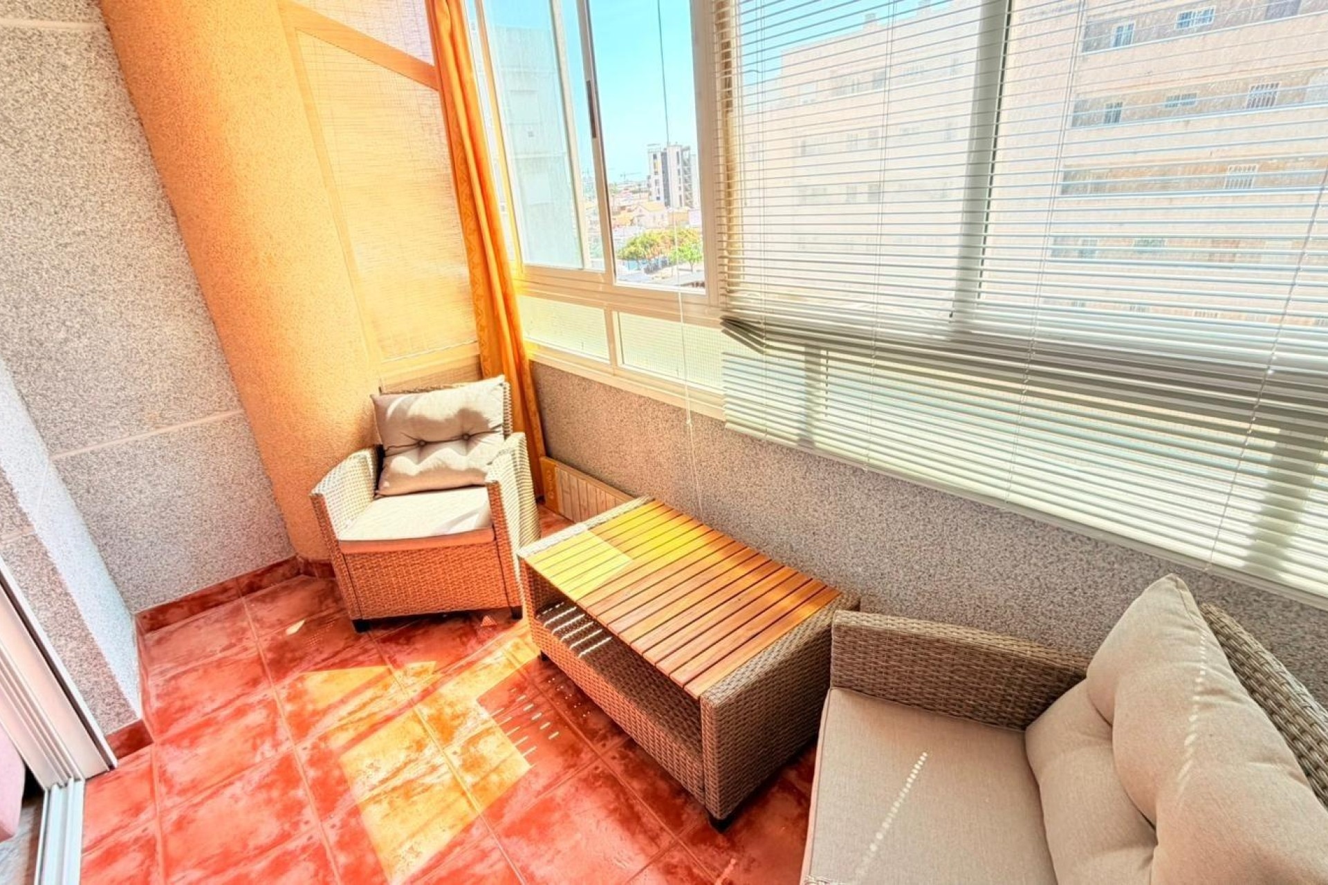 Revente - Appartement -
Torrevieja - Nueva Torrevieja