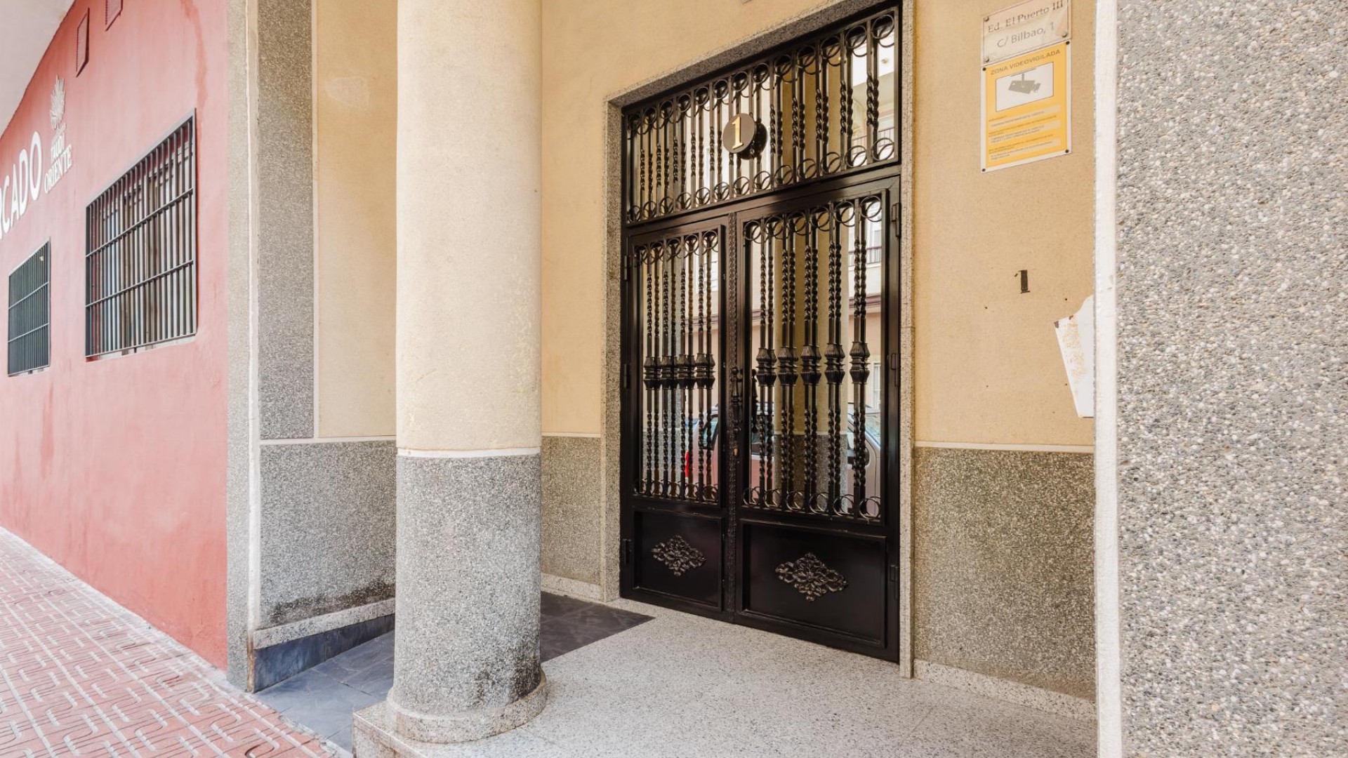 Revente - Appartement -
Torrevieja - Parque de las Naciones