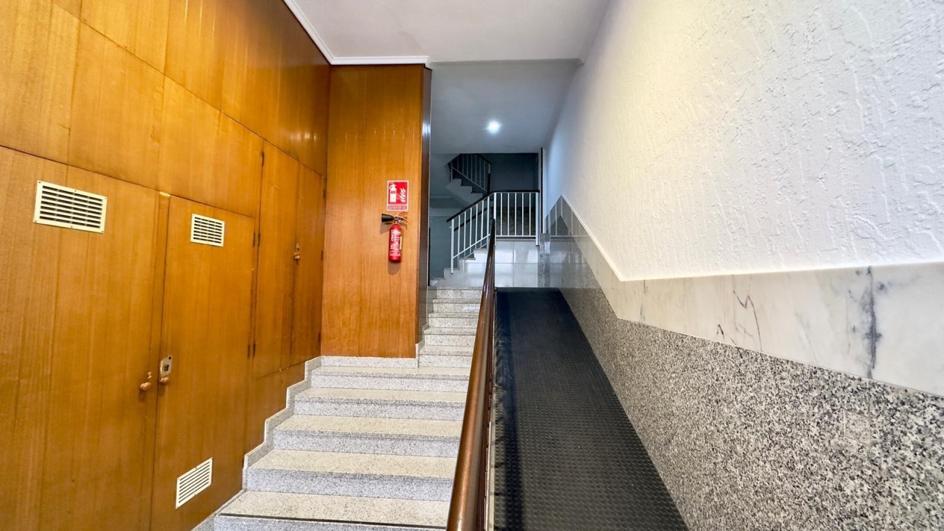 Revente - Appartement -
Torrevieja - Parque de las Naciones