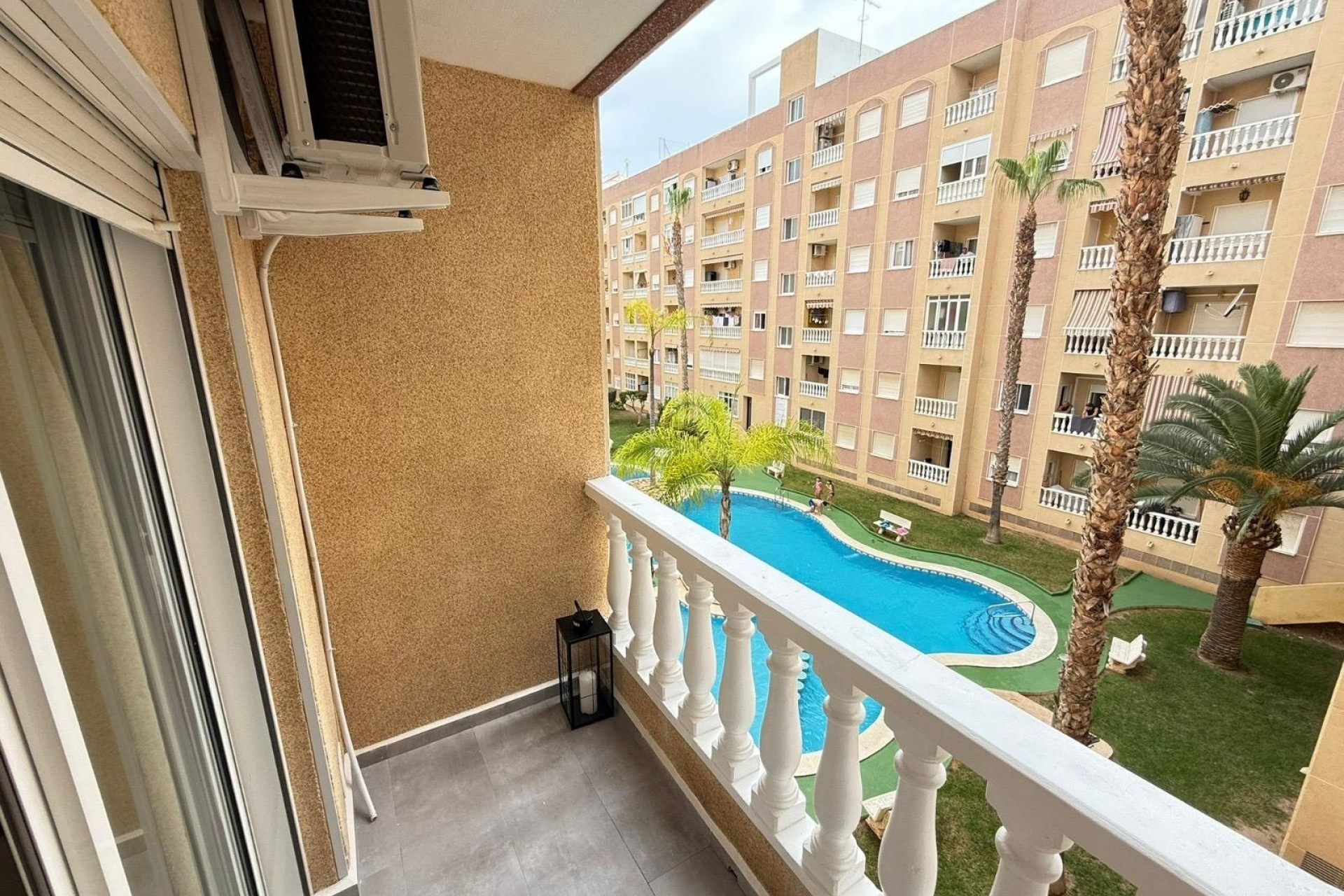 Revente - Appartement -
Torrevieja - Parque de las Naciones