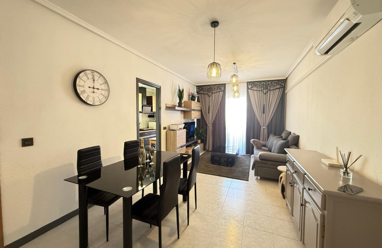 Revente - Appartement -
Torrevieja - Parque de las Naciones