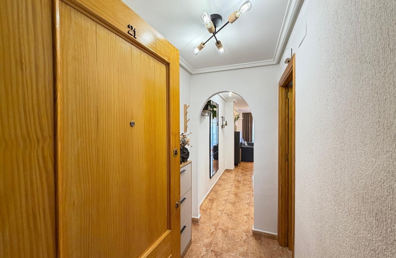 Revente - Appartement -
Torrevieja - Parque de las Naciones
