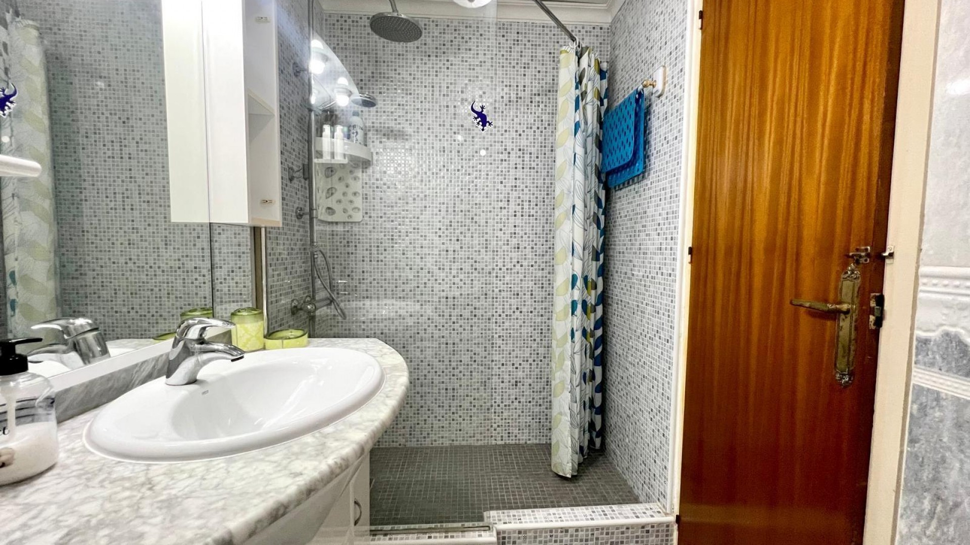 Revente - Appartement -
Torrevieja - Paseo maritimo