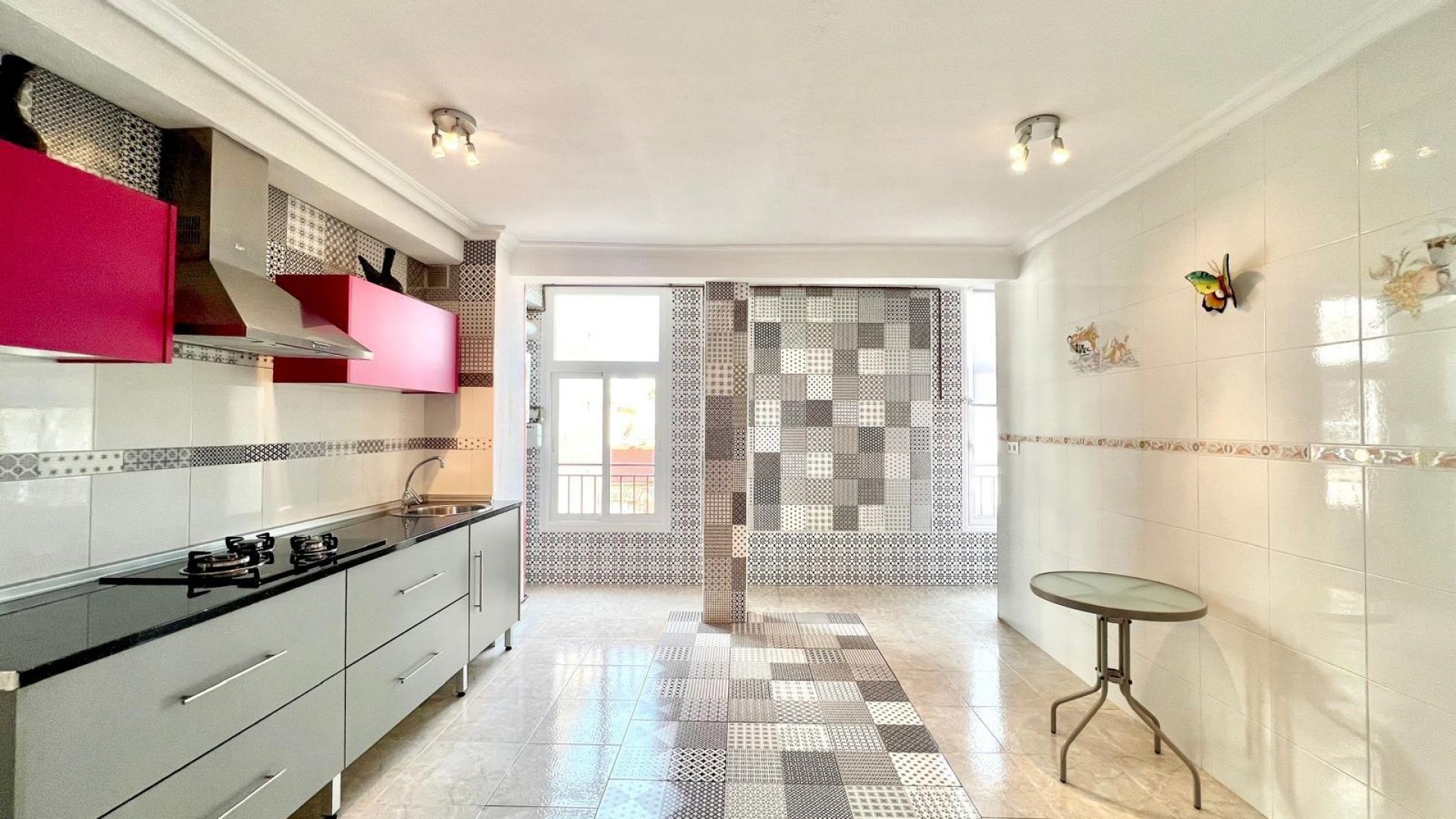 Revente - Appartement -
Torrevieja - Paseo maritimo