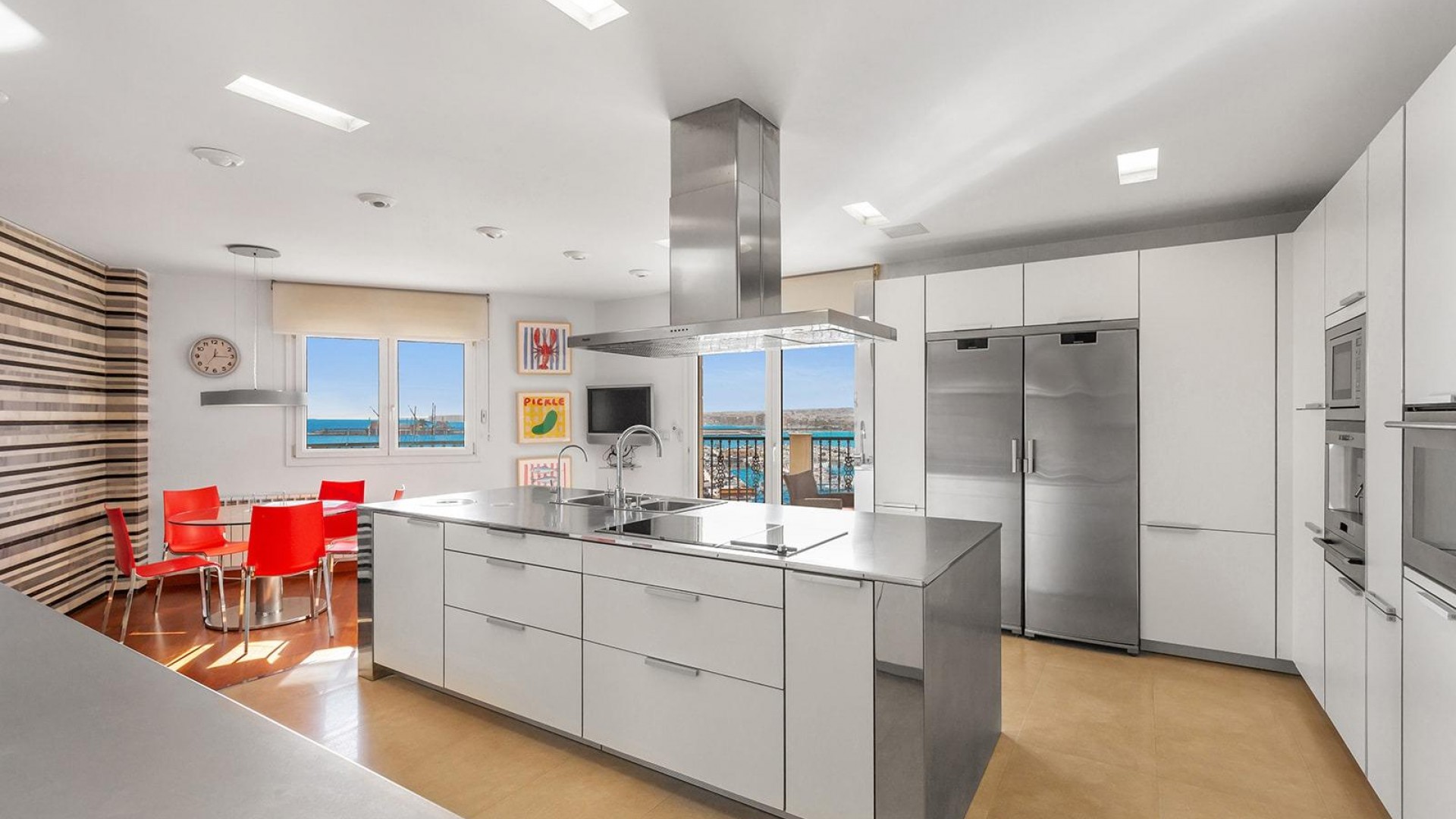 Revente - Appartement -
Torrevieja - Paseo maritimo