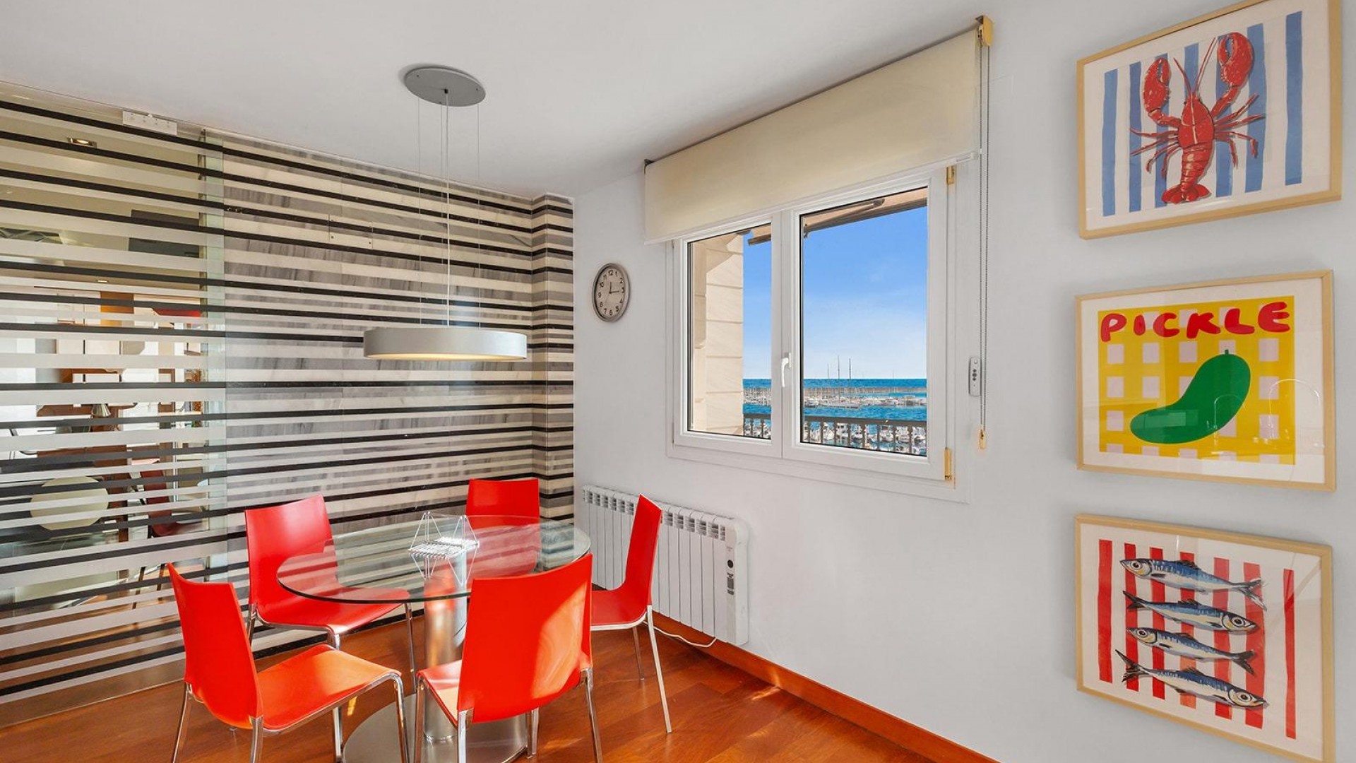 Revente - Appartement -
Torrevieja - Paseo maritimo