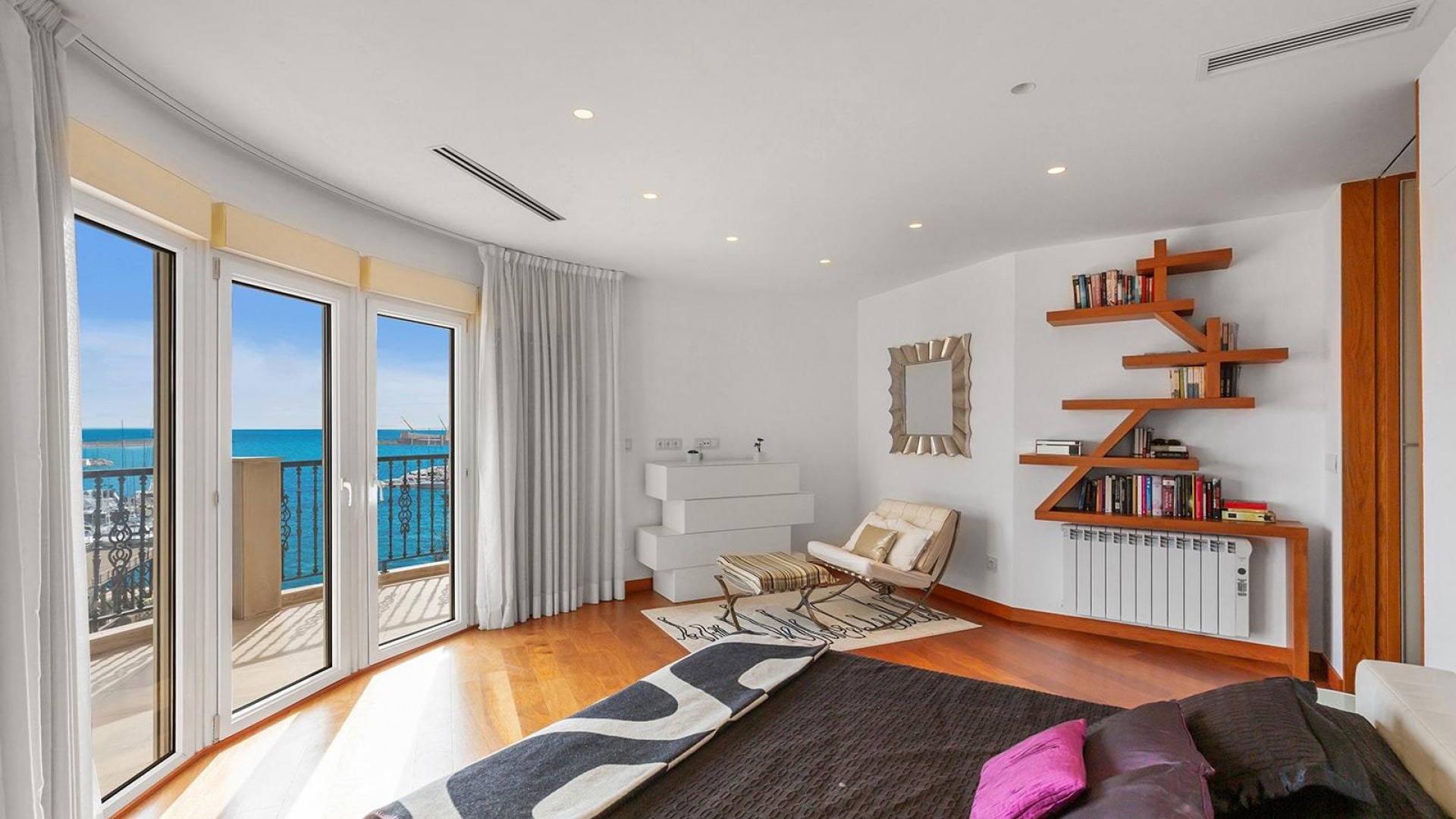 Revente - Appartement -
Torrevieja - Paseo maritimo