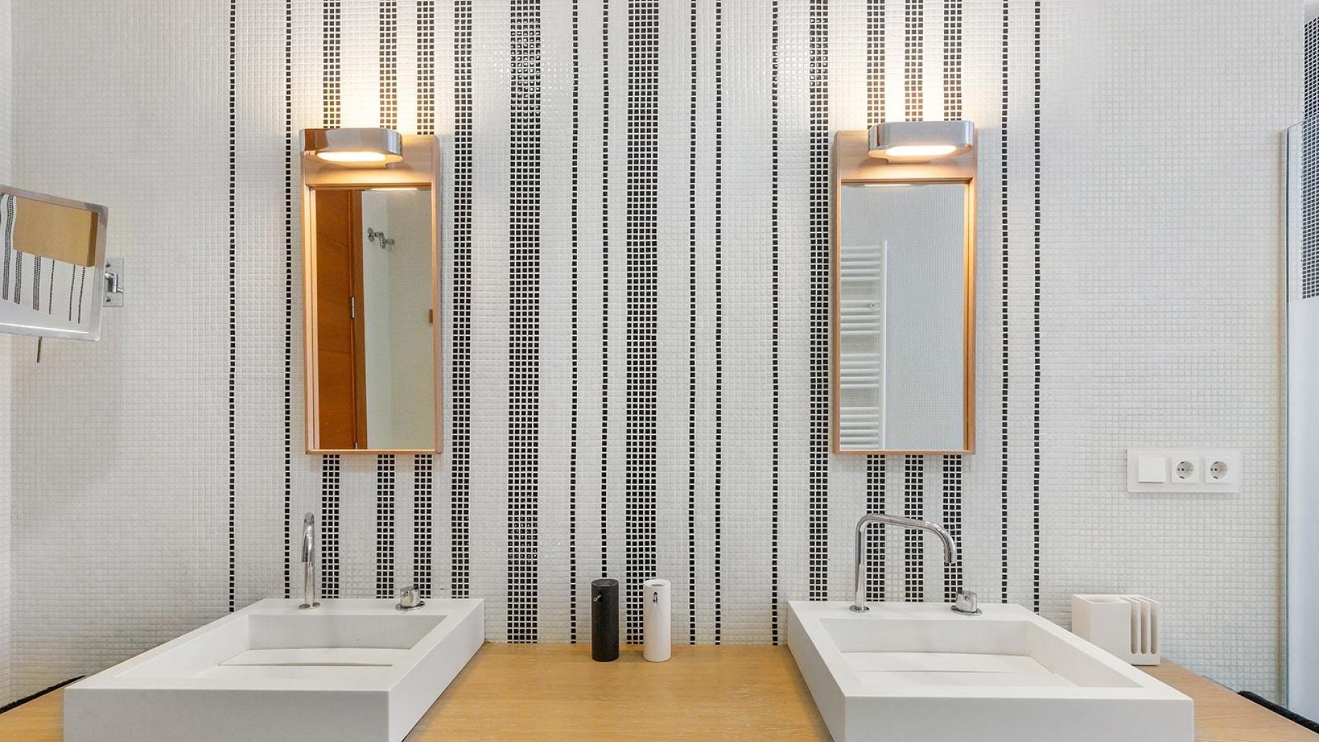 Revente - Appartement -
Torrevieja - Paseo maritimo