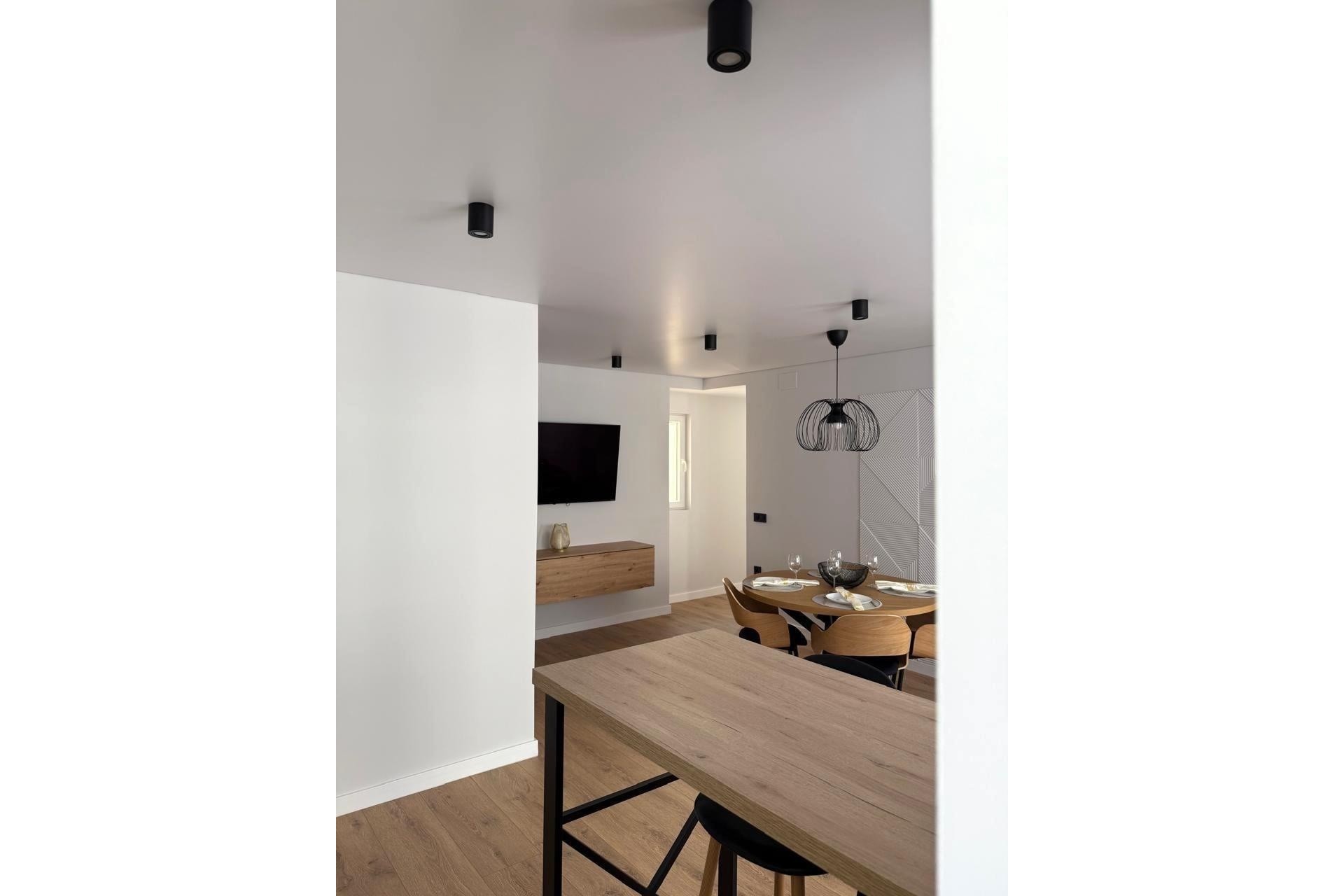 Revente - Appartement -
Torrevieja - Paseo maritimo