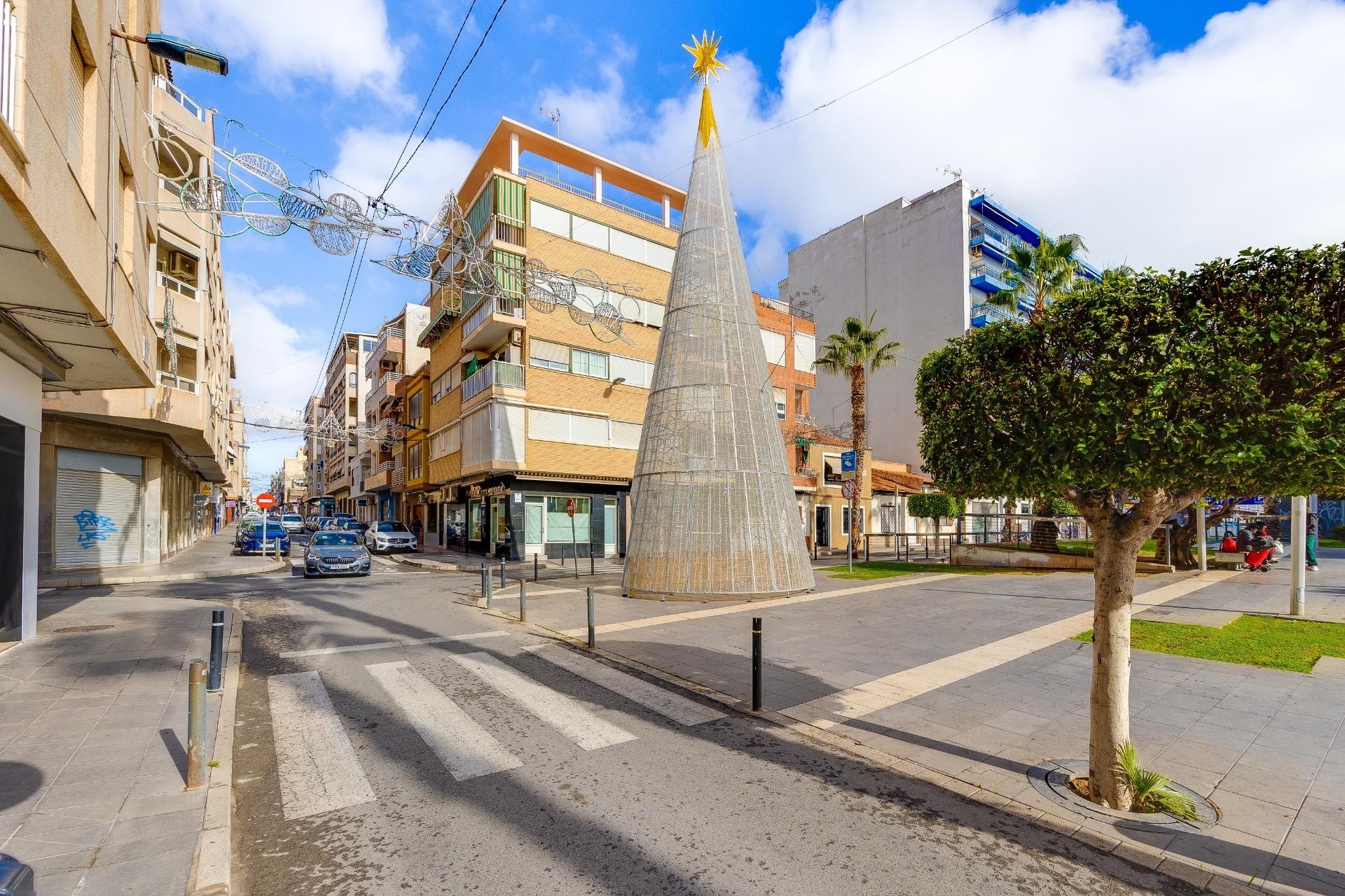Revente - Appartement -
Torrevieja - Paseo maritimo