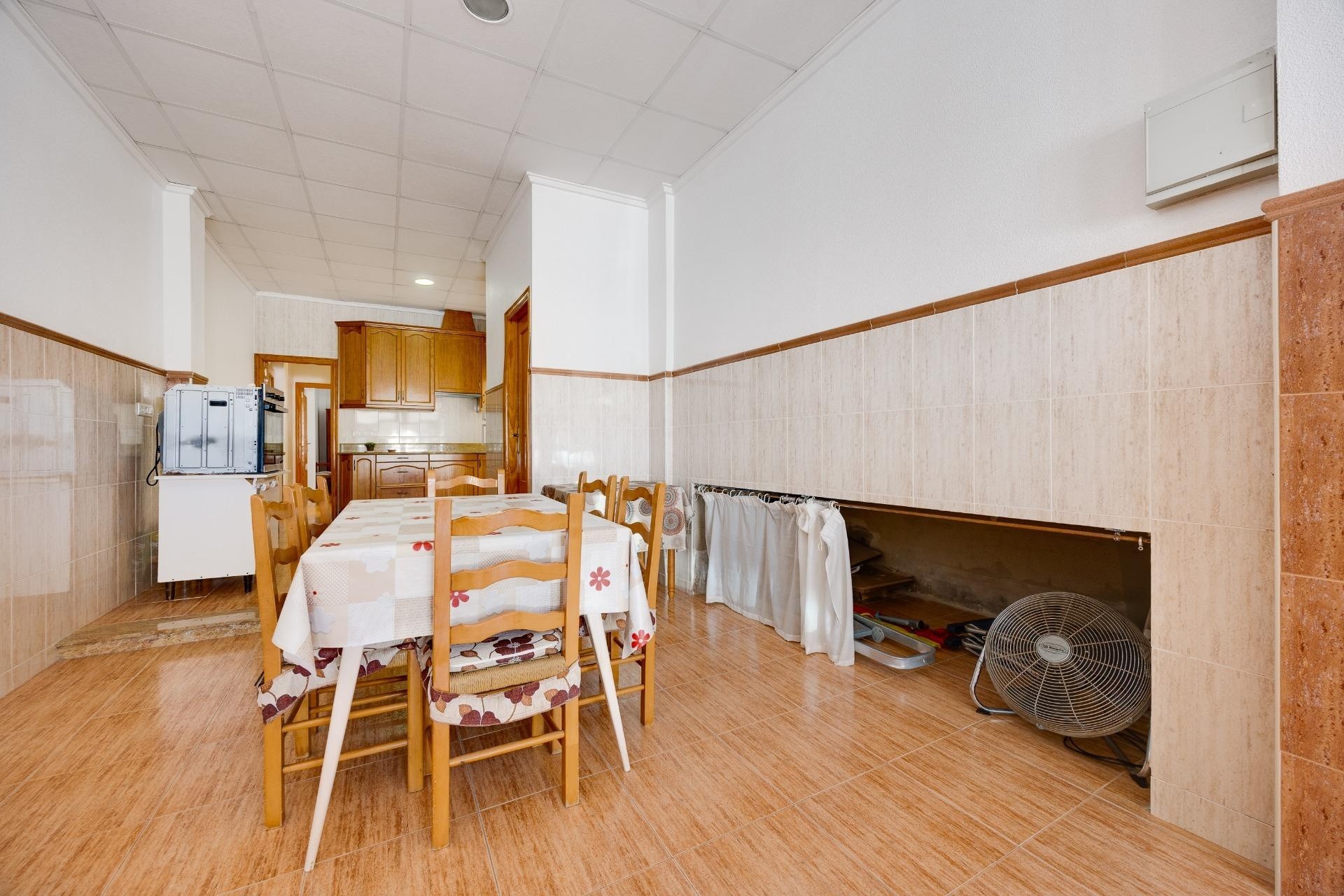 Revente - Appartement -
Torrevieja - Paseo Maritimo