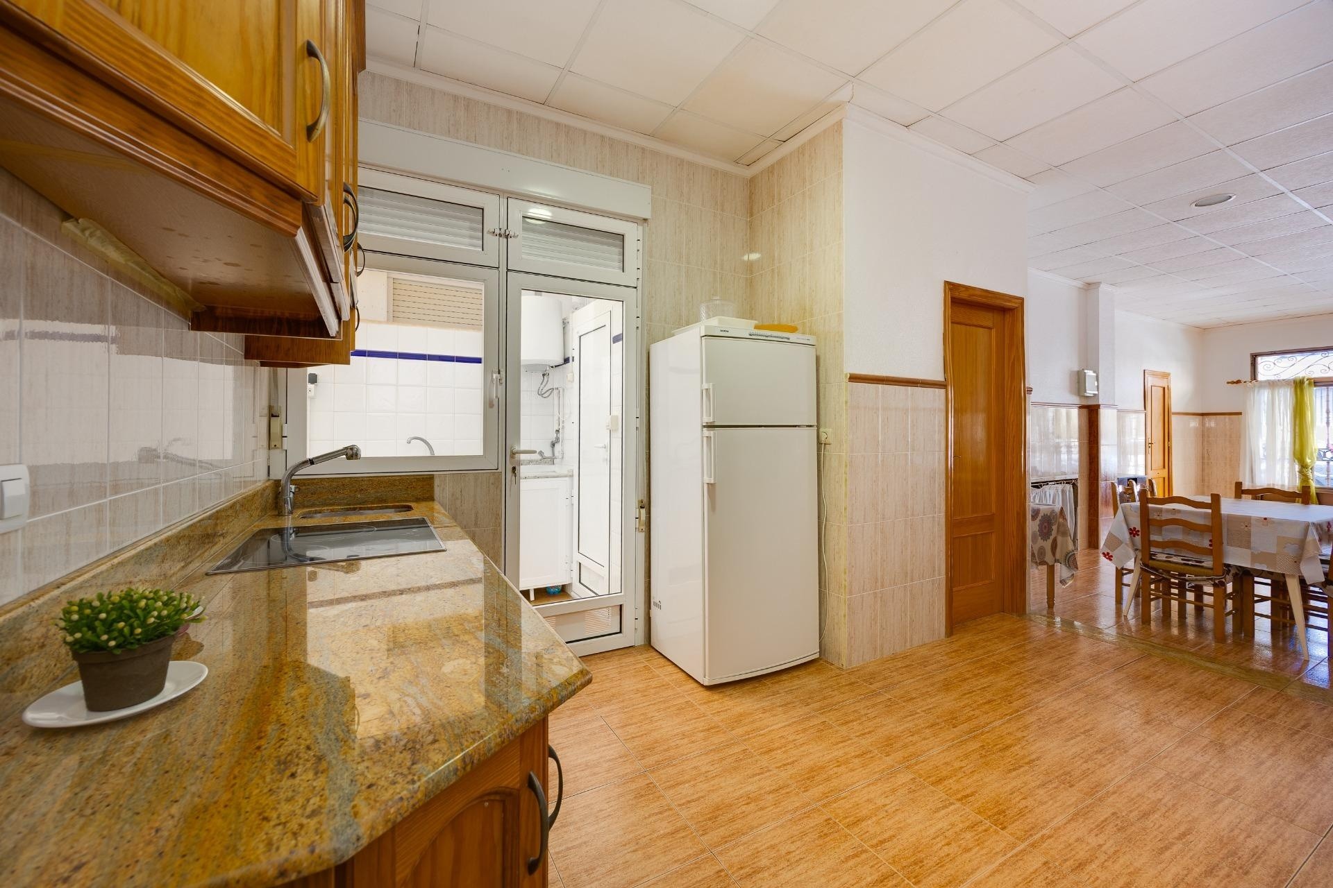 Revente - Appartement -
Torrevieja - Paseo Maritimo