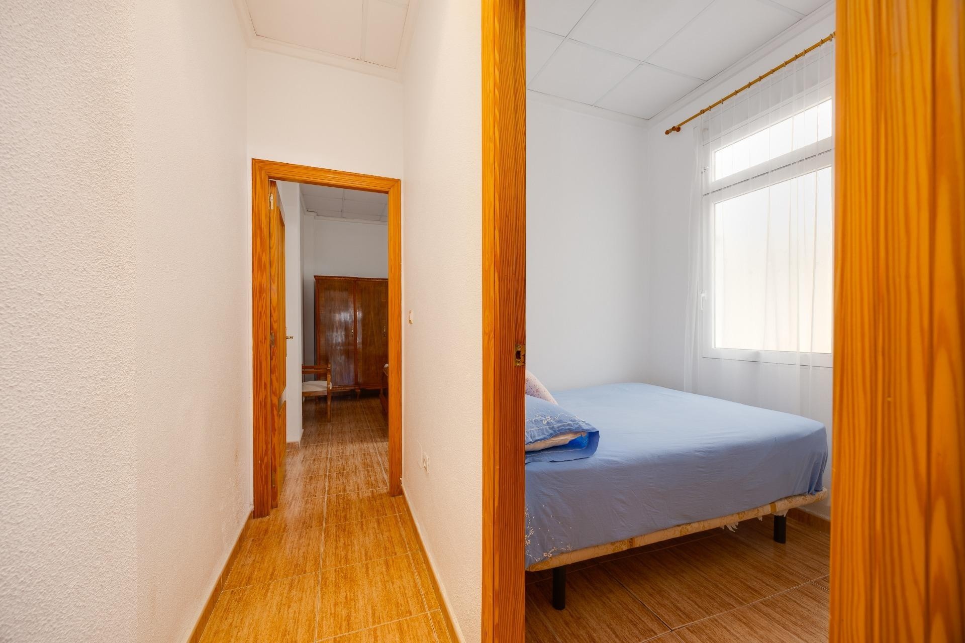 Revente - Appartement -
Torrevieja - Paseo Maritimo