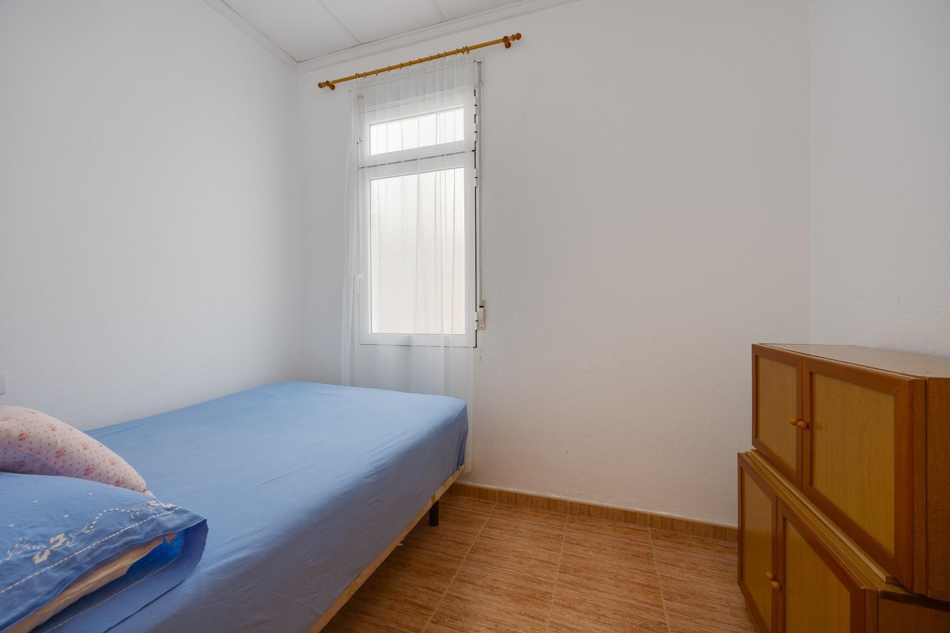 Revente - Appartement -
Torrevieja - Paseo Maritimo