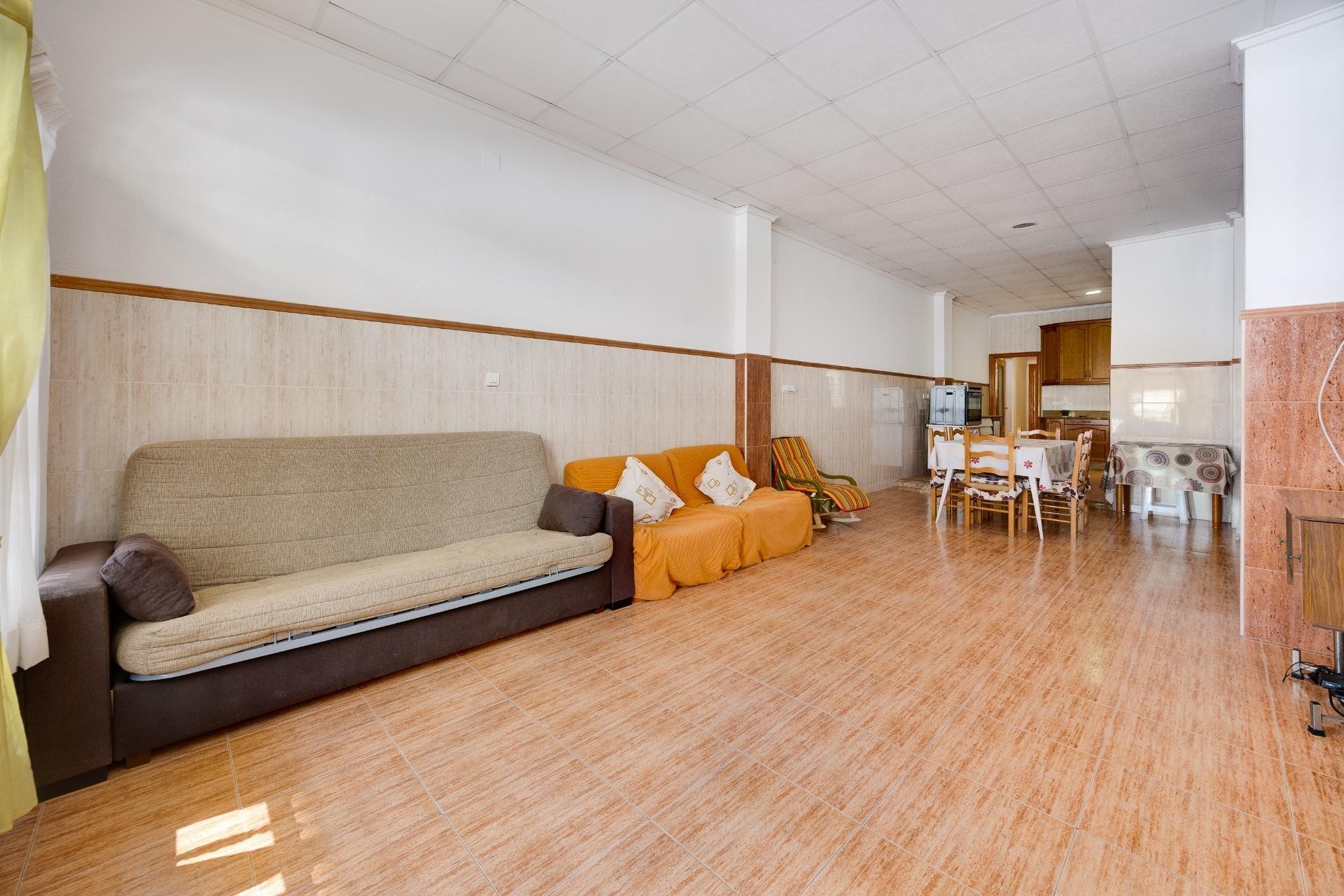 Revente - Appartement -
Torrevieja - Paseo Maritimo