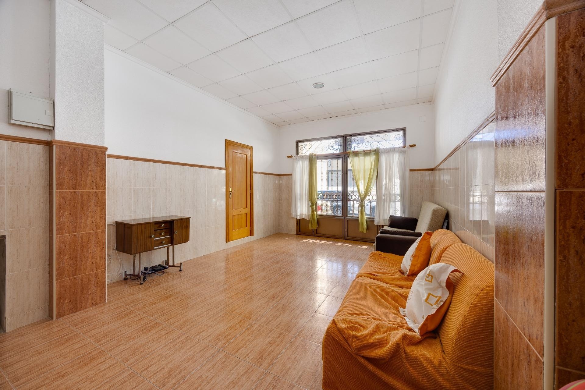 Revente - Appartement -
Torrevieja - Paseo Maritimo