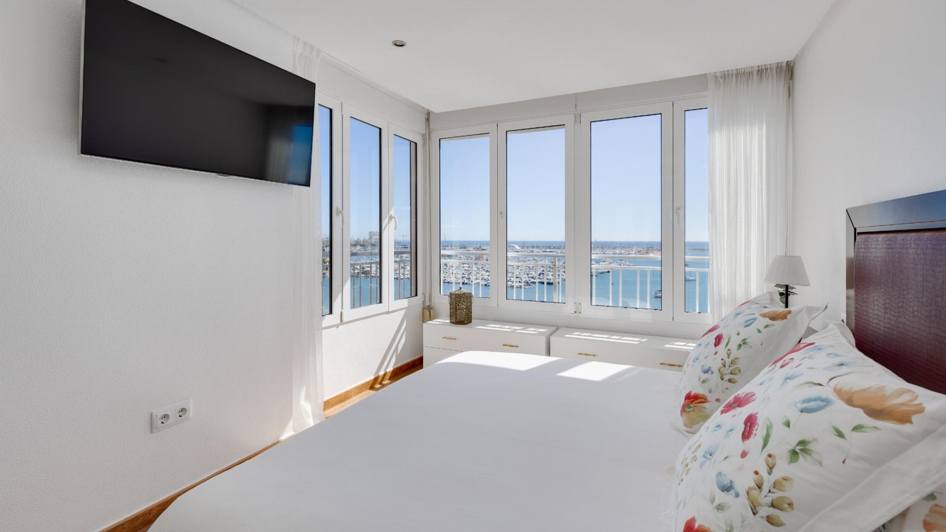 Revente - Appartement -
Torrevieja - Playa Acequion